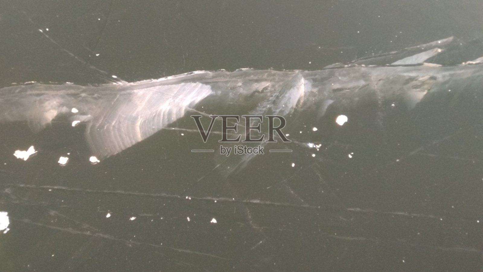 冰的裂缝照片摄影图片