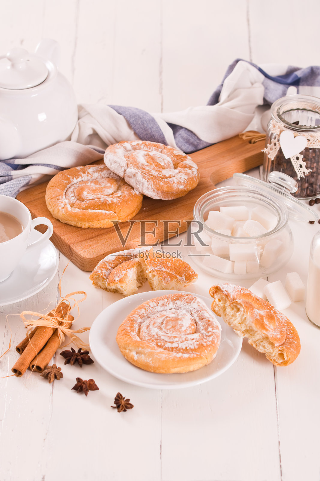 甜点漩涡。照片摄影图片