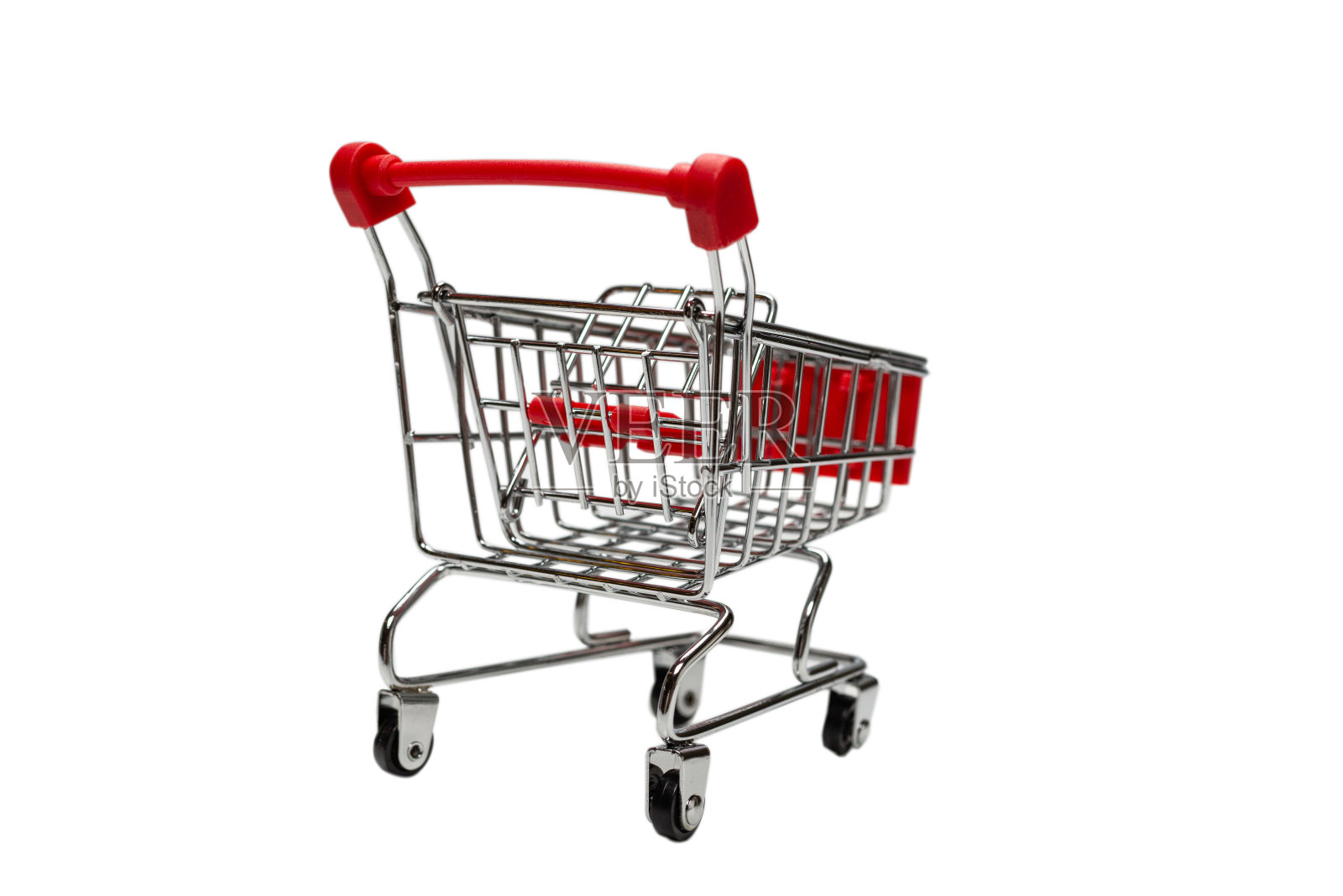 购物车孤立在一个白色的背景。照片摄影图片
