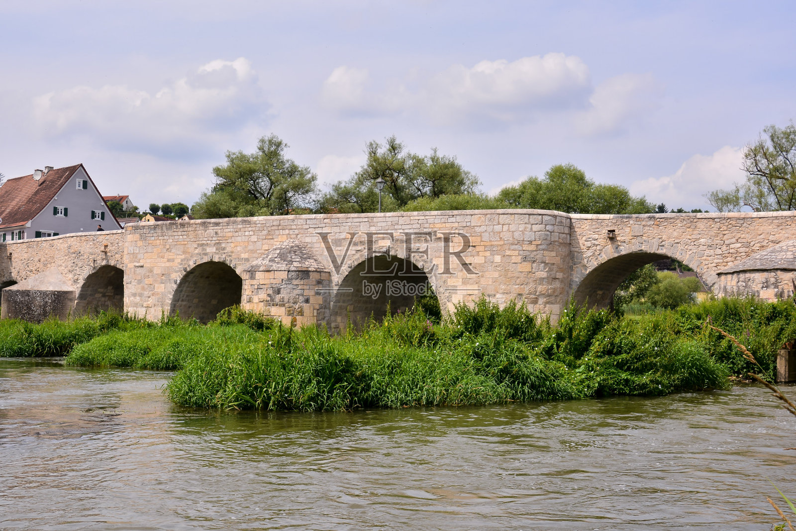 经典建筑欧洲建筑村照片摄影图片
