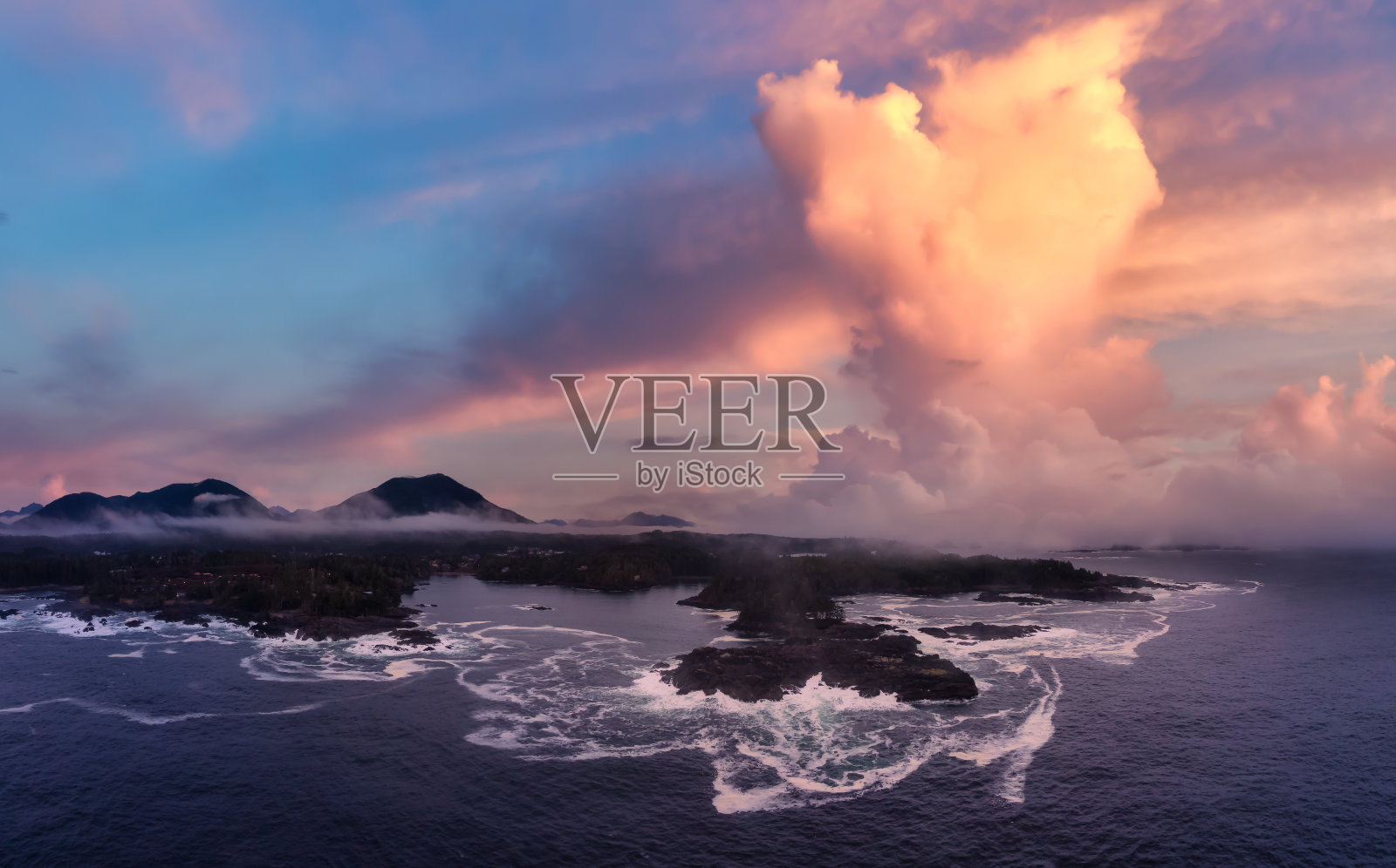 加拿大不列颠哥伦比亚省温哥华岛上的尤克卢利特照片摄影图片