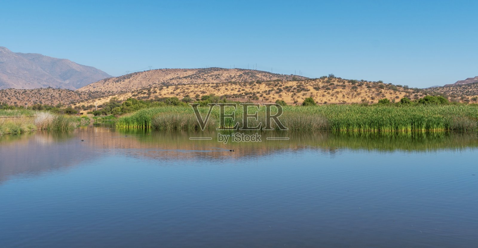 风景在水中的倒影照片摄影图片
