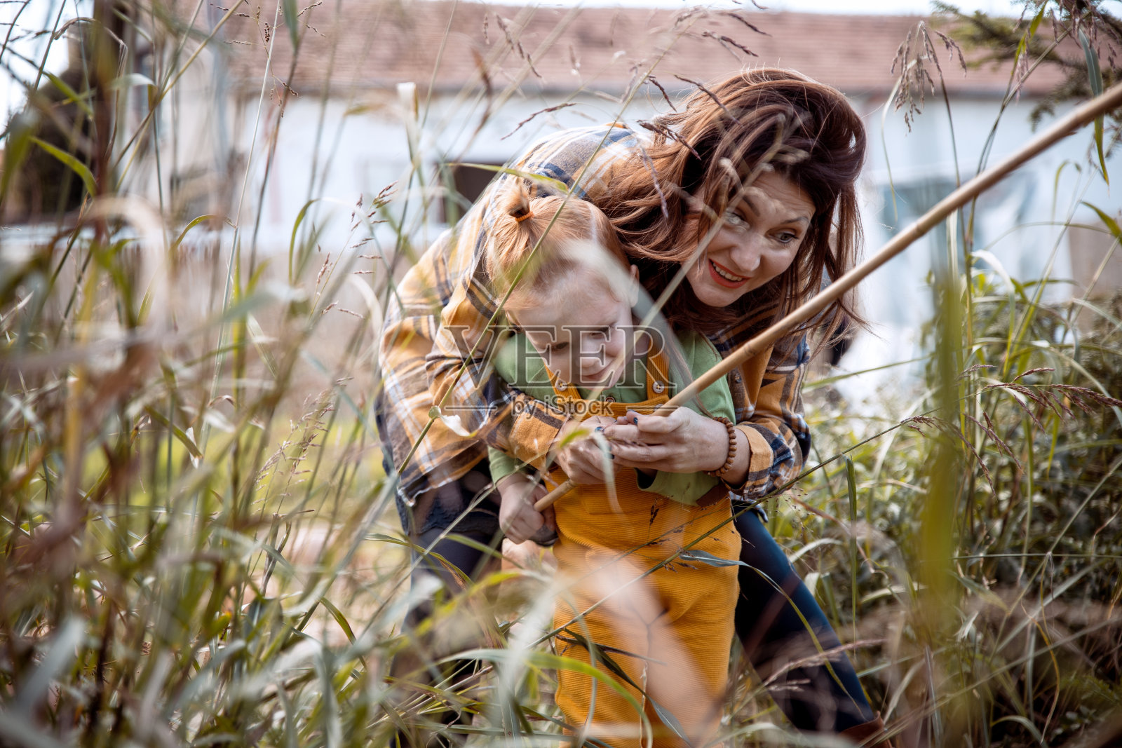 学习钓鱼照片摄影图片