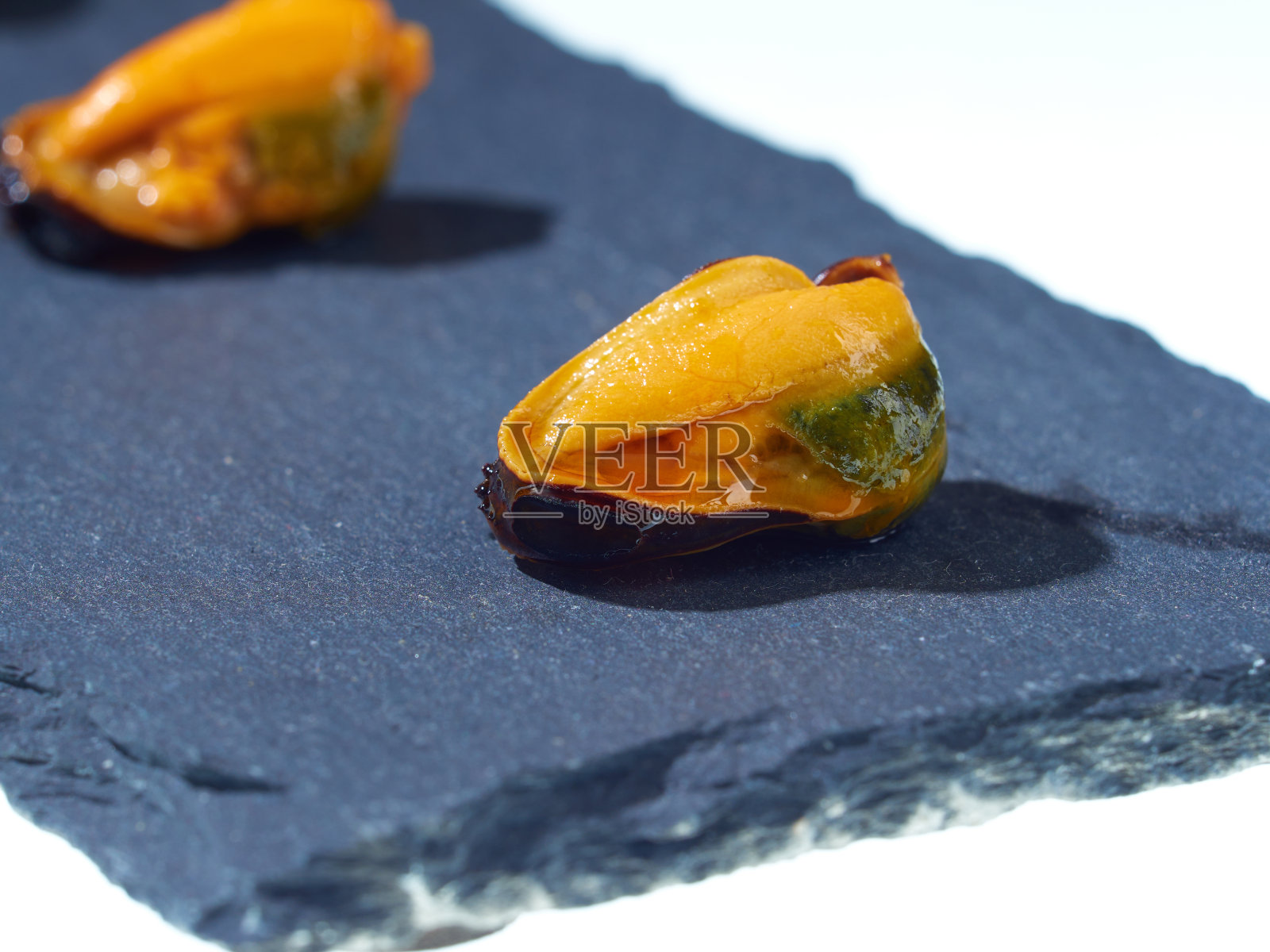 保存罐头的蓝色贻贝在Escabeche酱照片摄影图片