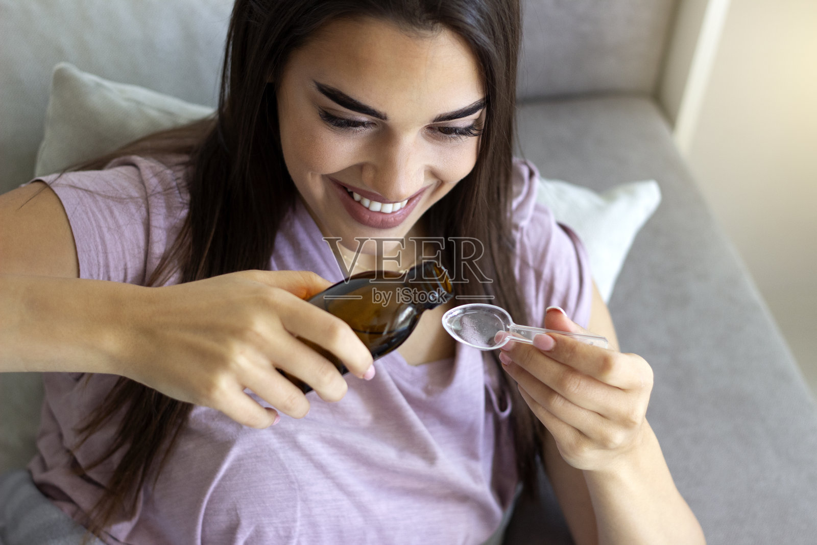 我感觉好多了。照片摄影图片