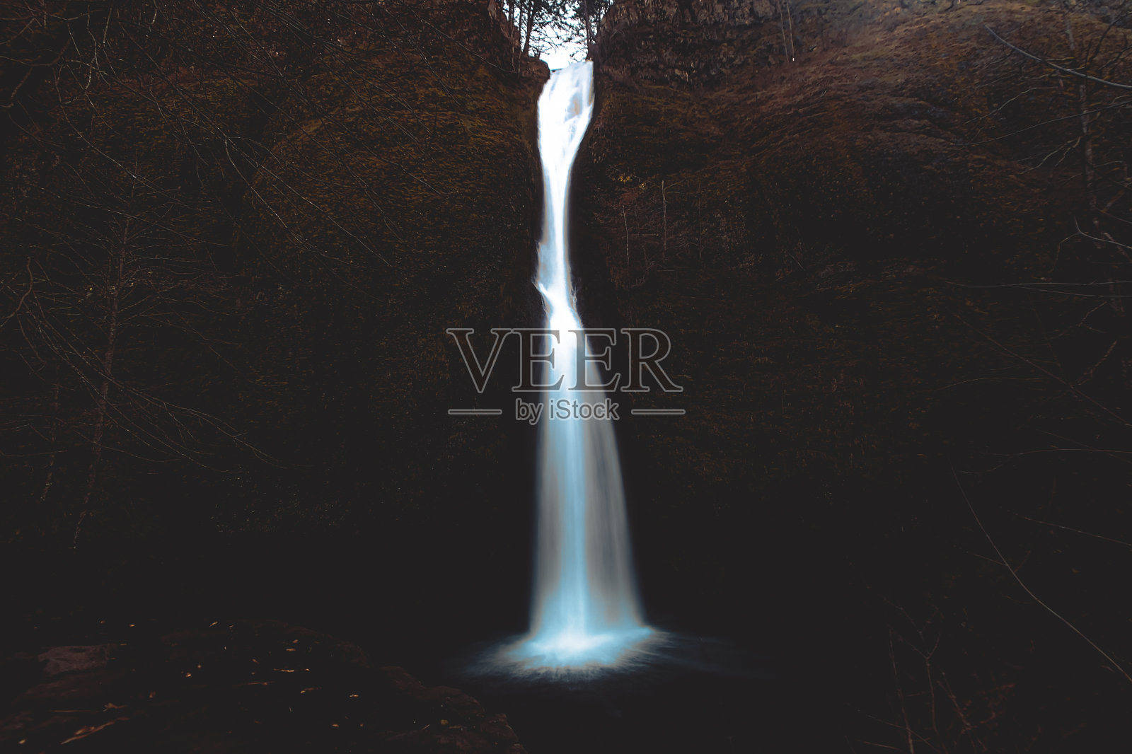 马尾瀑布,俄勒冈州照片摄影图片