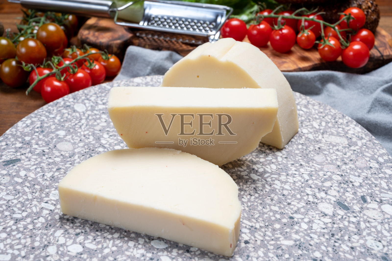 奶酪系列:意大利Cremona的意大利面条干酪照片摄影图片