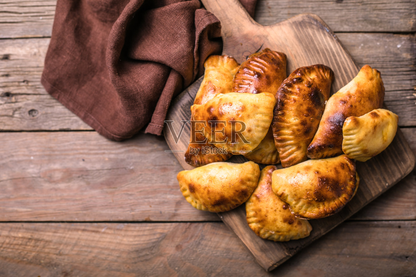 传统的阿根廷肉馅卷饼照片摄影图片