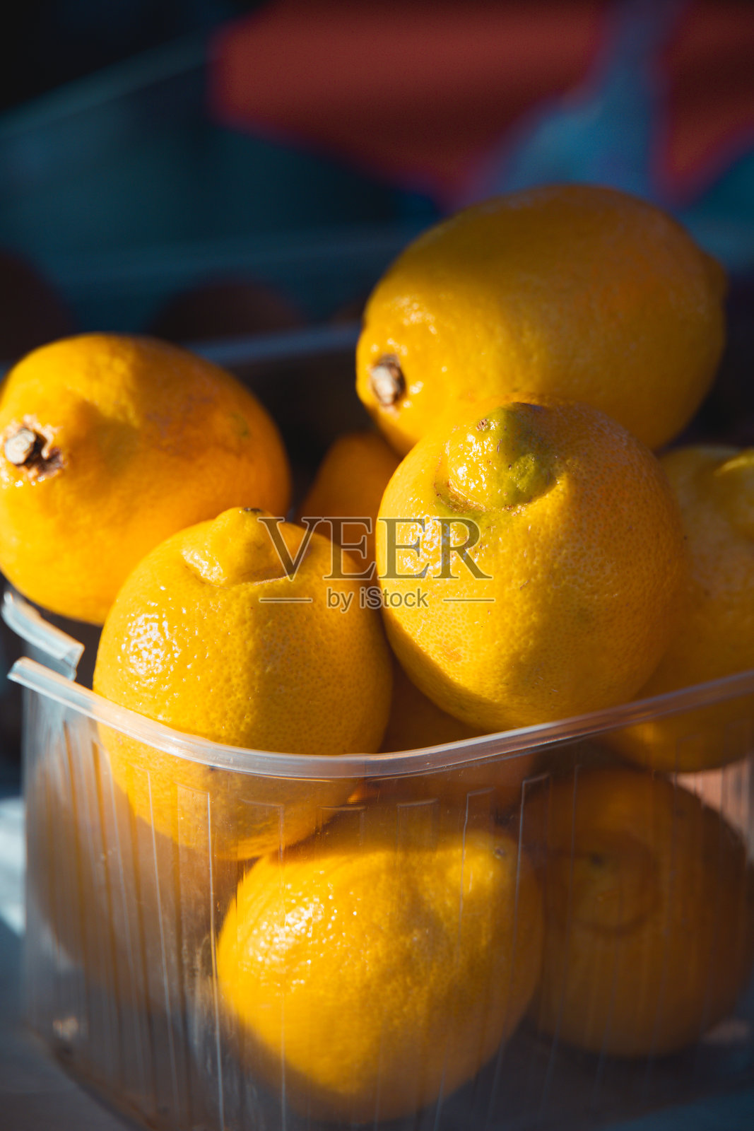 意大利食品市场的冬季水果和蔬菜照片摄影图片