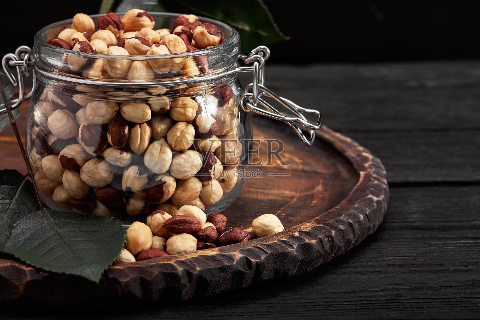 以榛子仁为特写特写,选择性聚焦照片摄影图片