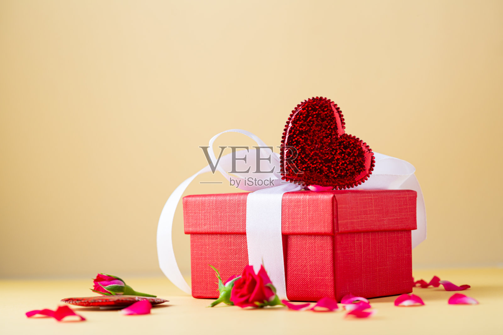 情人节概念,礼盒照片摄影图片