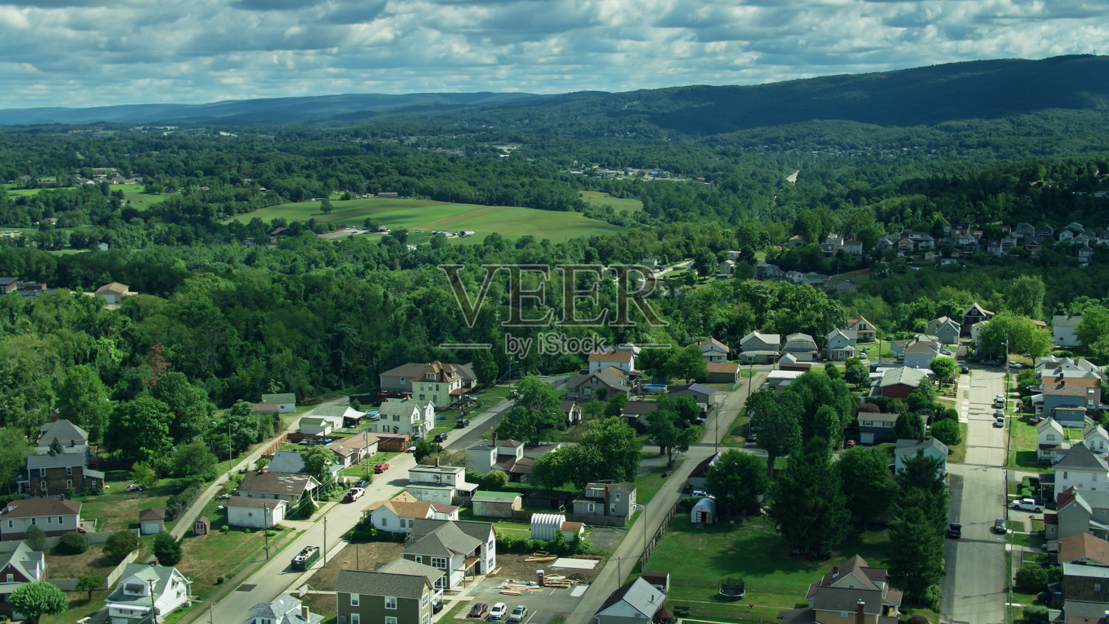 Uniontown,宾夕法尼亚和风景超越-无人机射击照片摄影图片