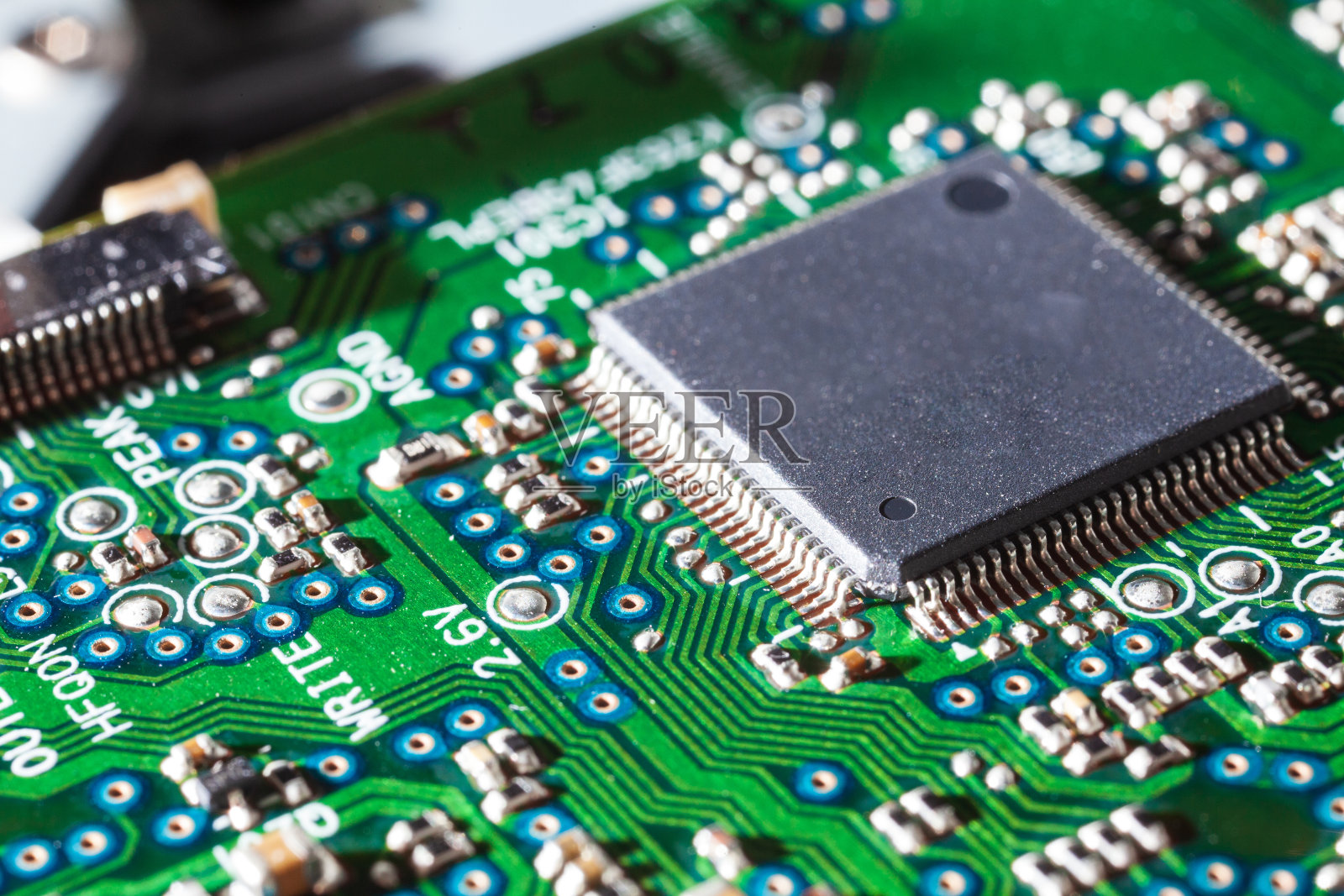 微电路上的计算机电子芯片的摄影照片摄影图片