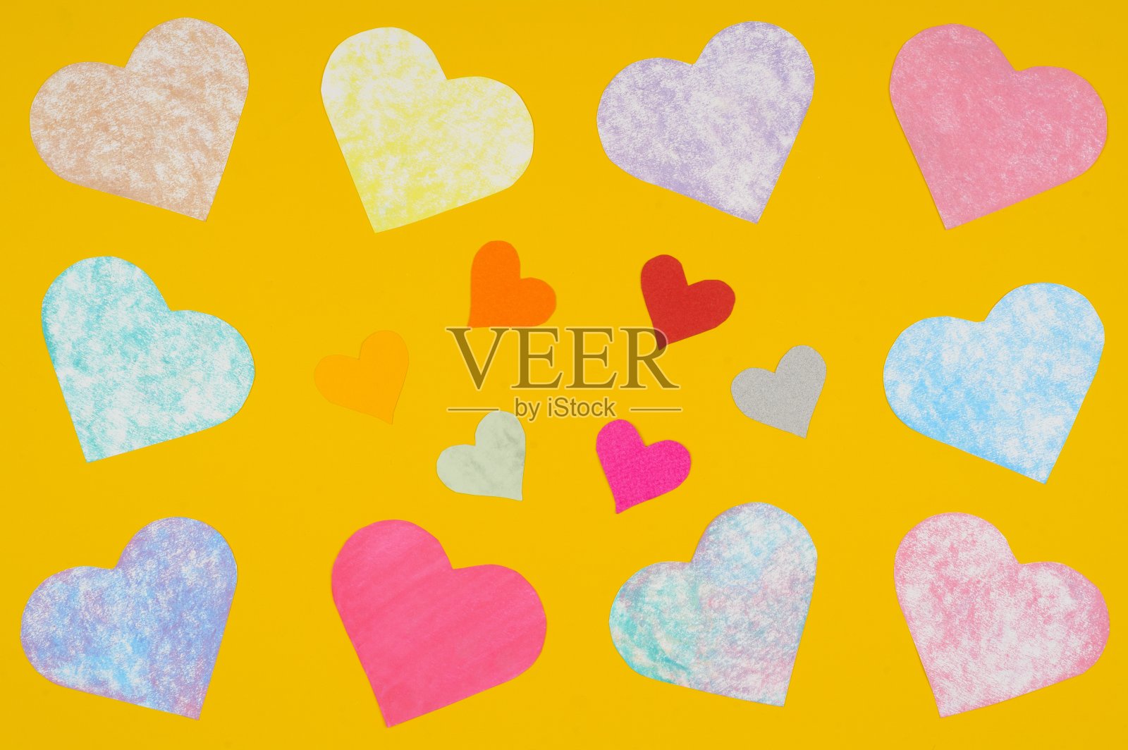 纸板的心形照片摄影图片