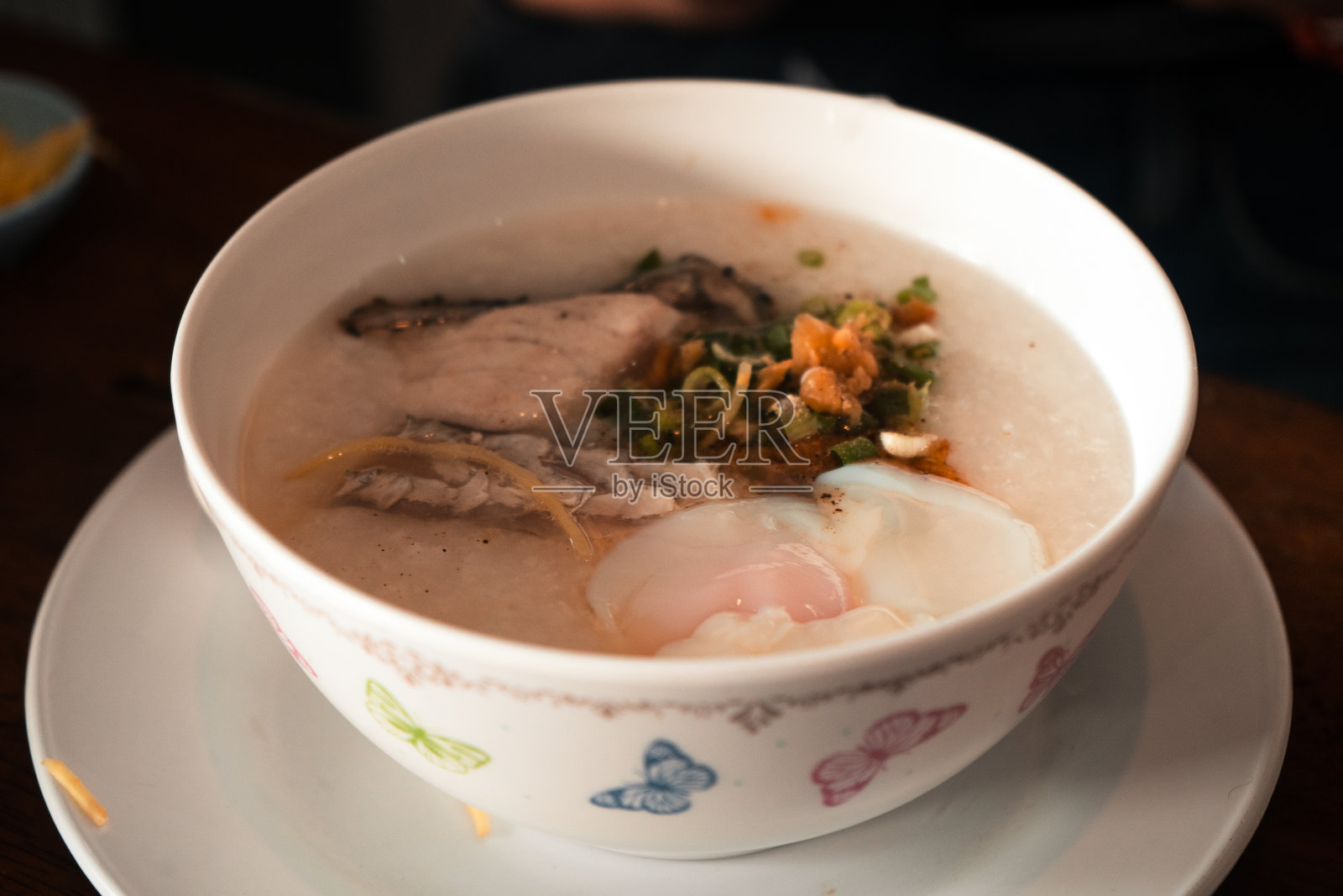 点心餐厅,中式餐厅的小杯子点心照片摄影图片