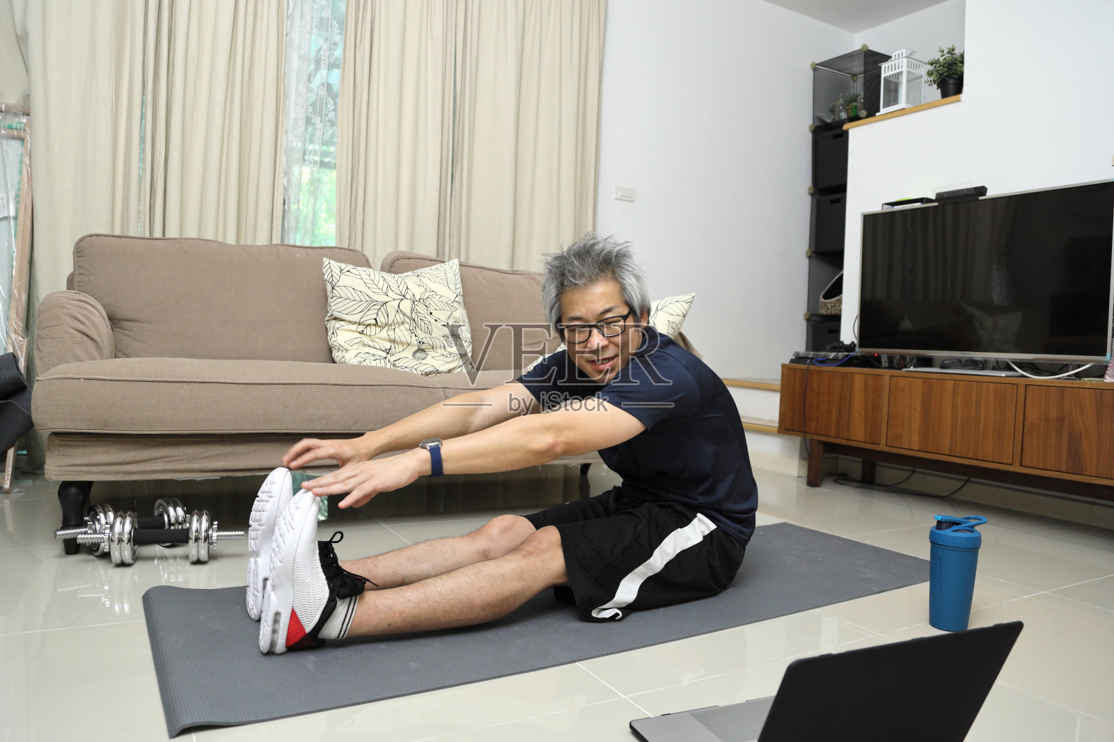 锻炼照片摄影图片