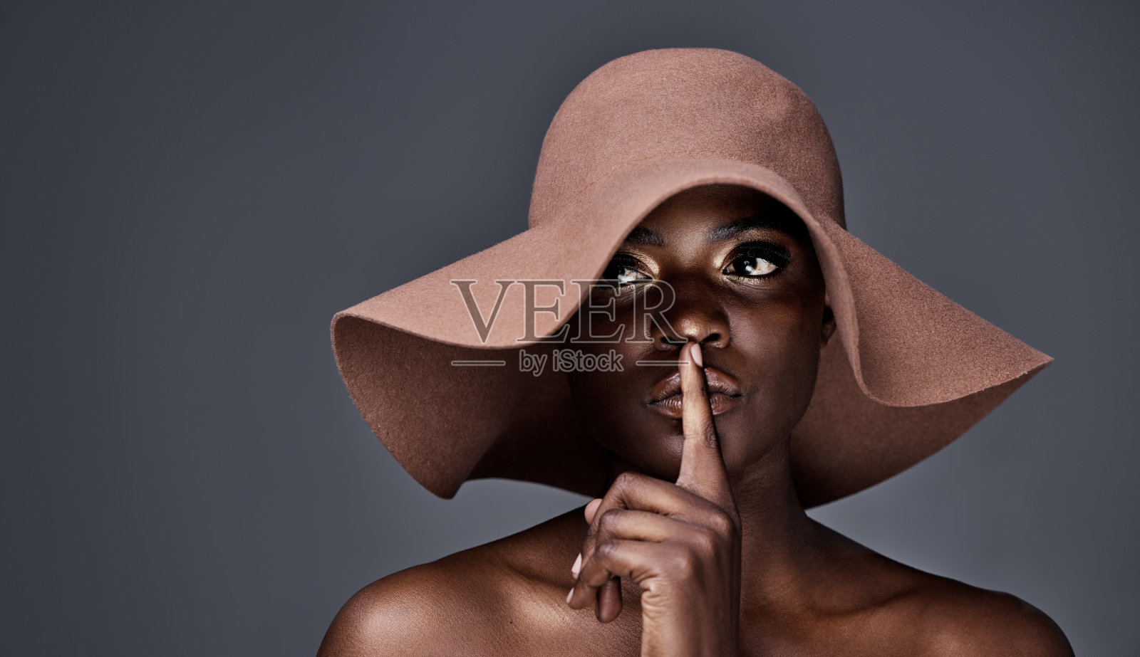 让光芒说话照片摄影图片