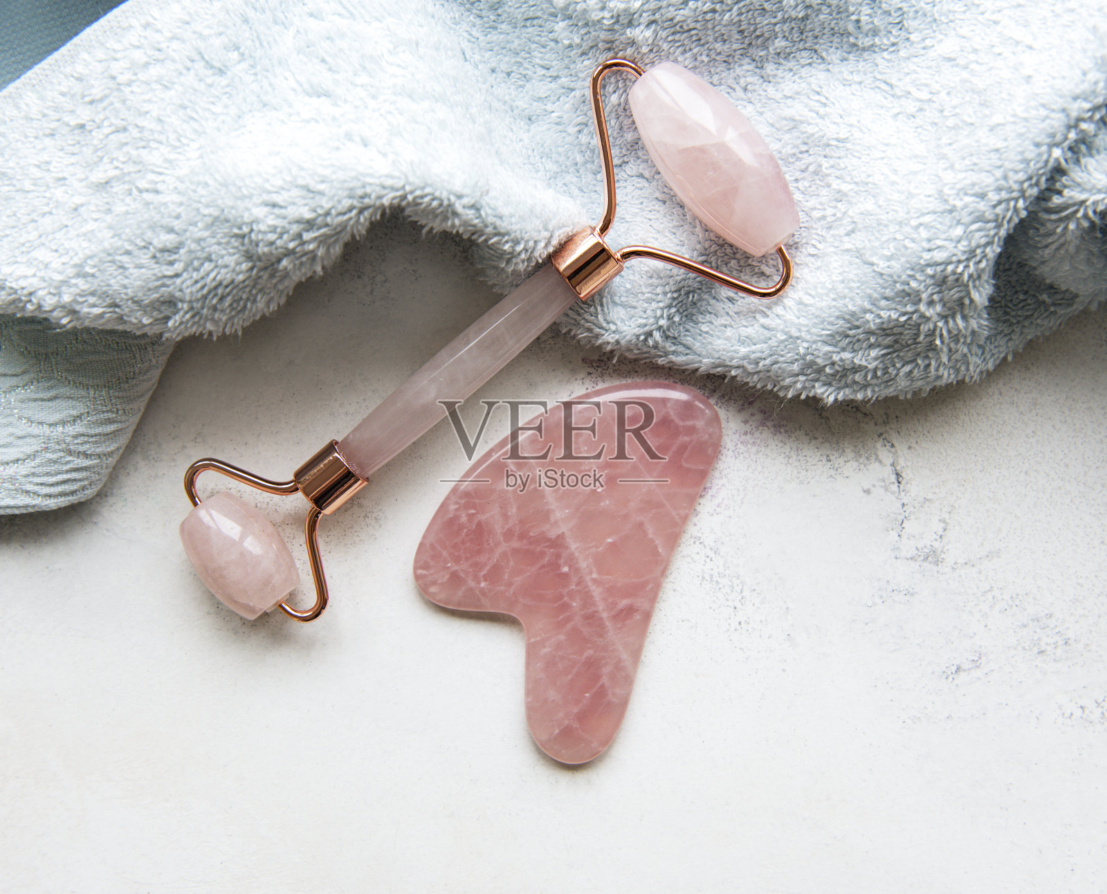 面部按摩玉滚轮照片摄影图片