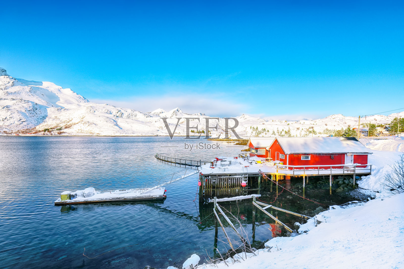 挪威罗弗滕斯群岛上的热门旅游目的地照片摄影图片