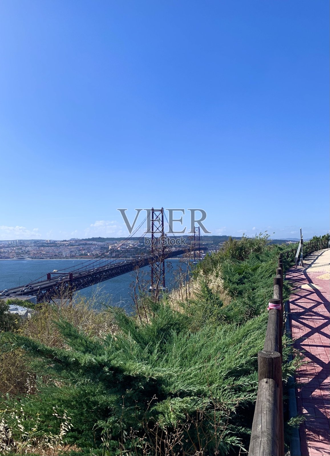 塔霍河4月25日桥景照片摄影图片