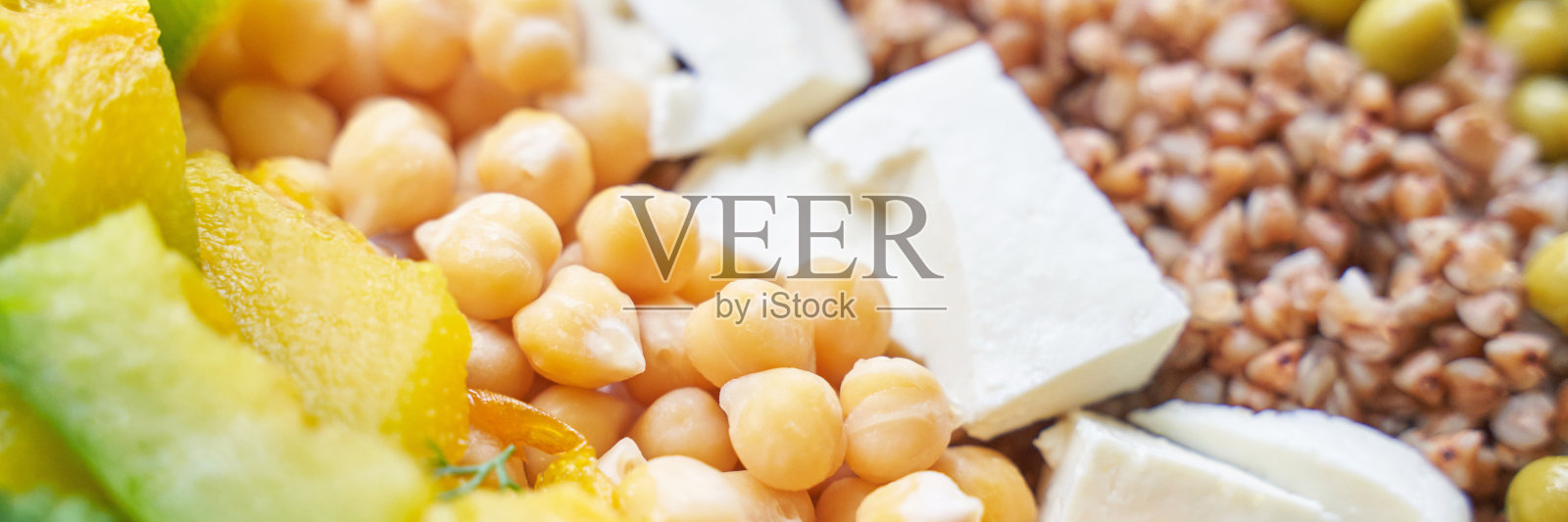 有小鸡峰的食物碗。健康的晚餐。素食烹饪美食。照片摄影图片