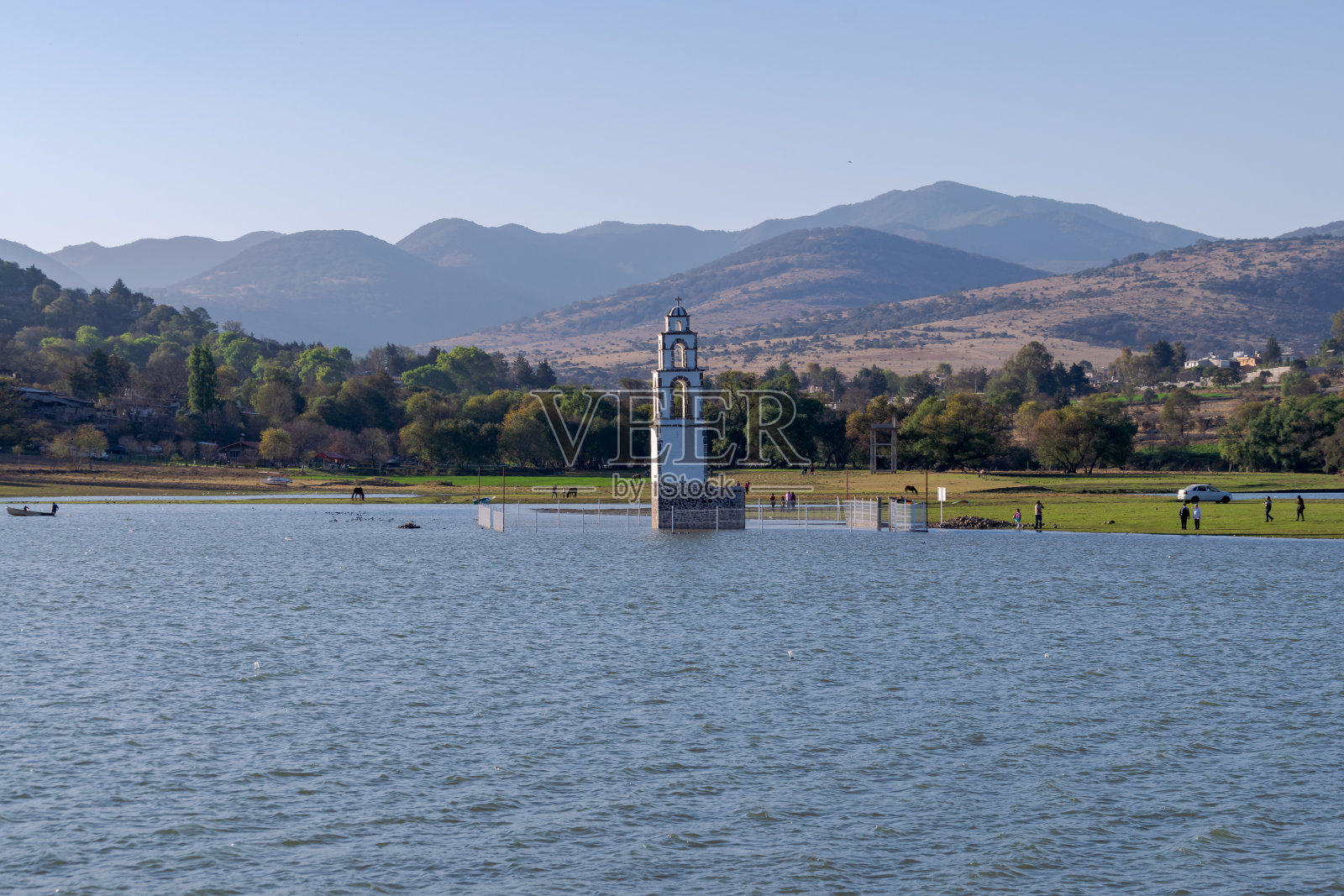 Taxhimay大坝在墨西哥的煤别墅照片摄影图片