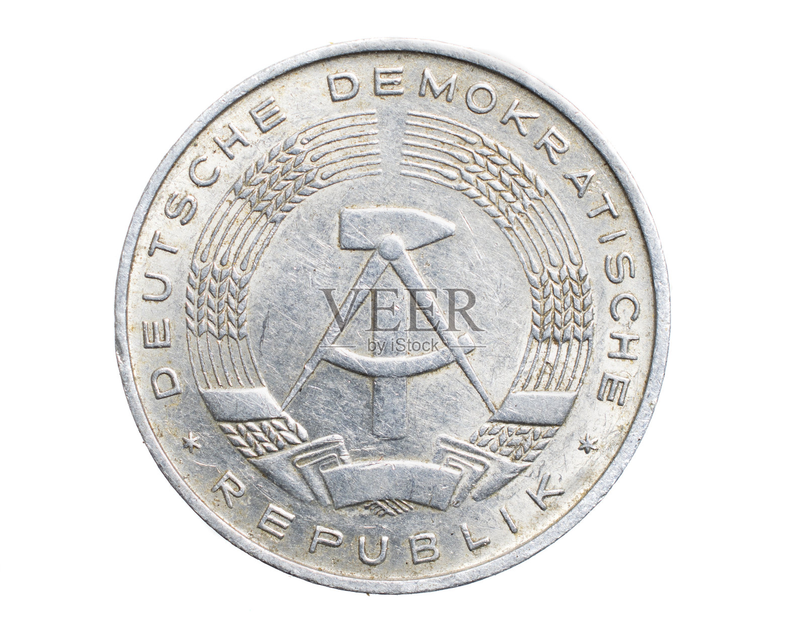 十枚德国芬尼硬币孤立在白色背景上照片摄影图片