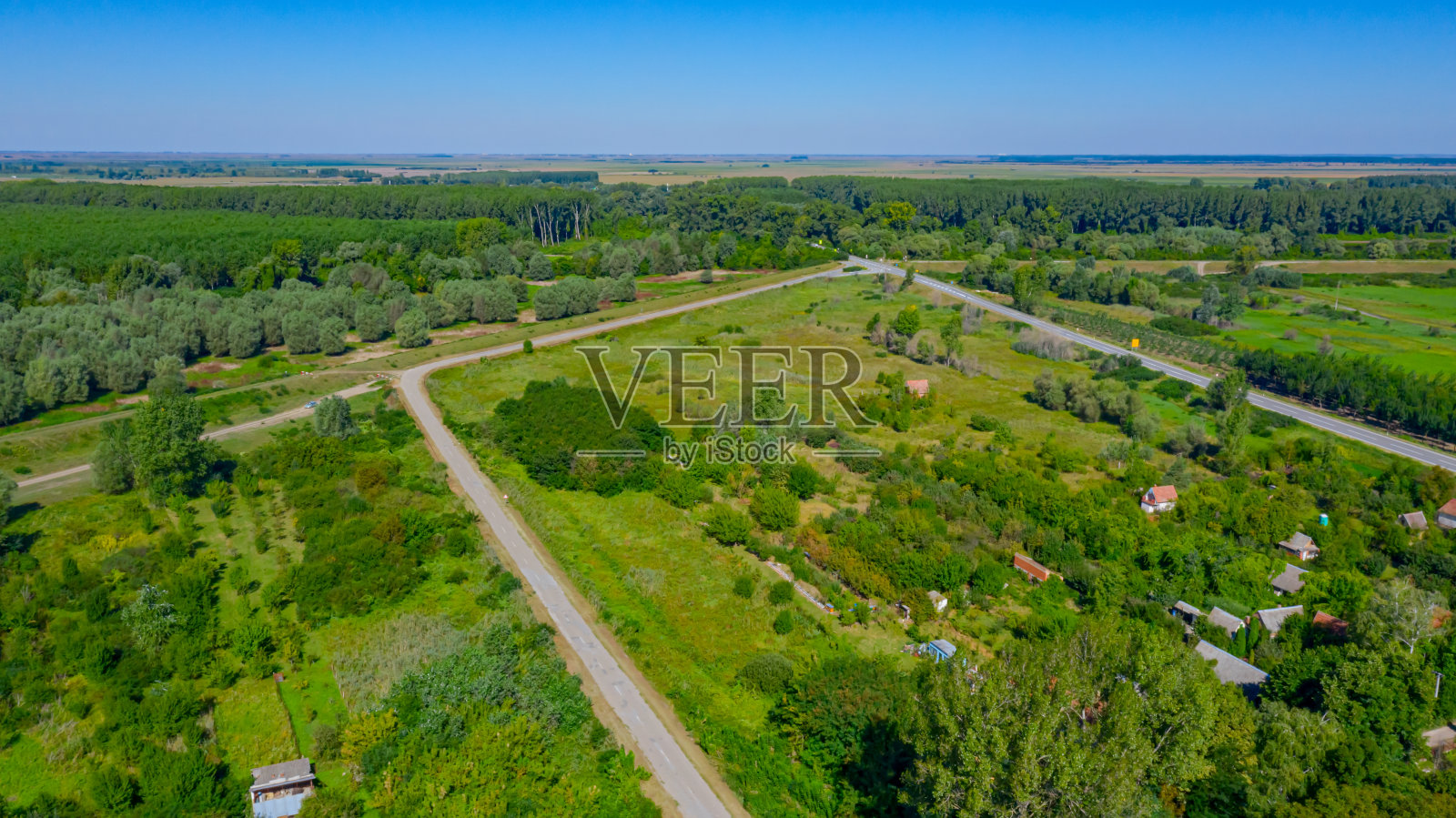 俯瞰村舍聚落,森林,景观照片摄影图片