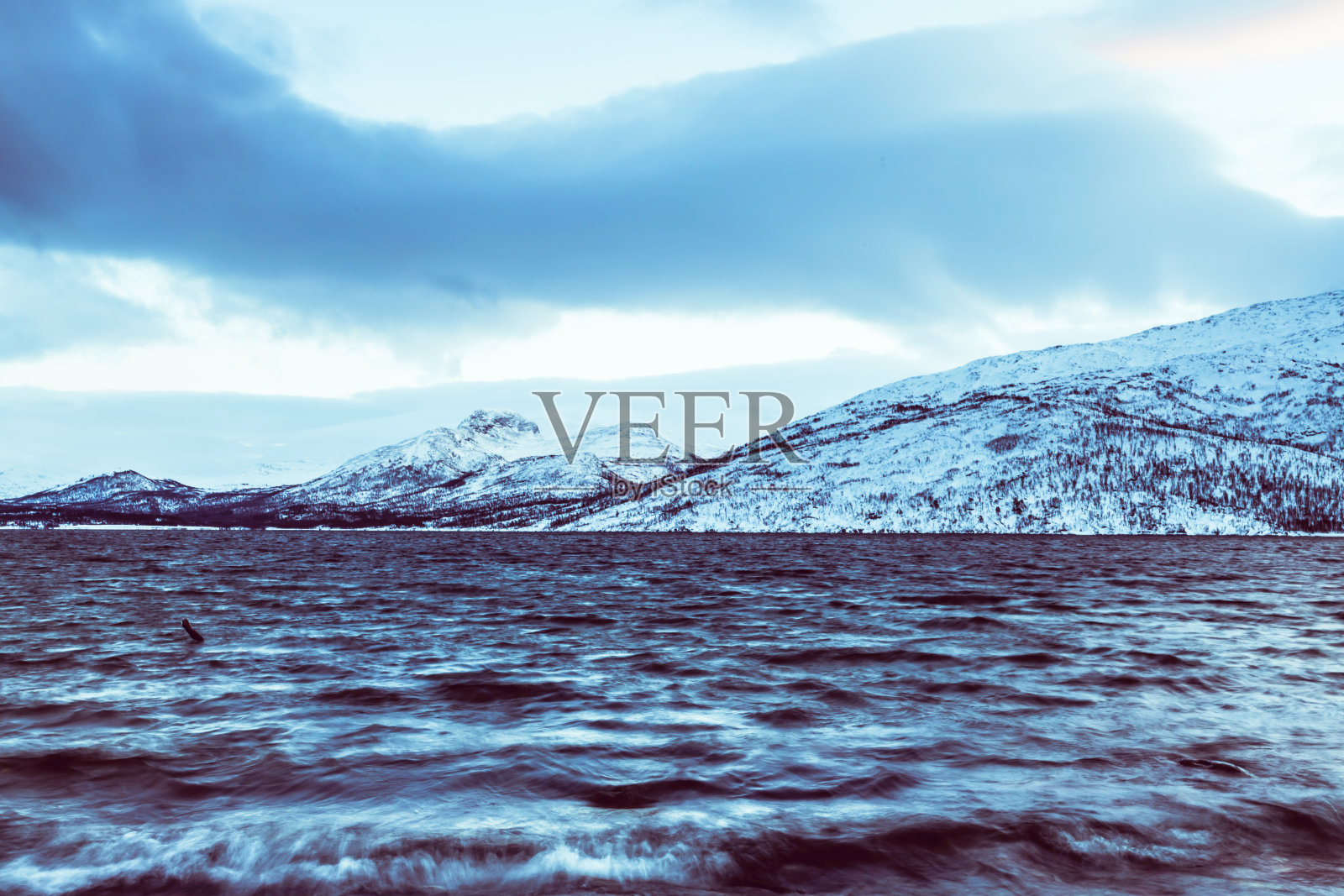 冷湖照片摄影图片