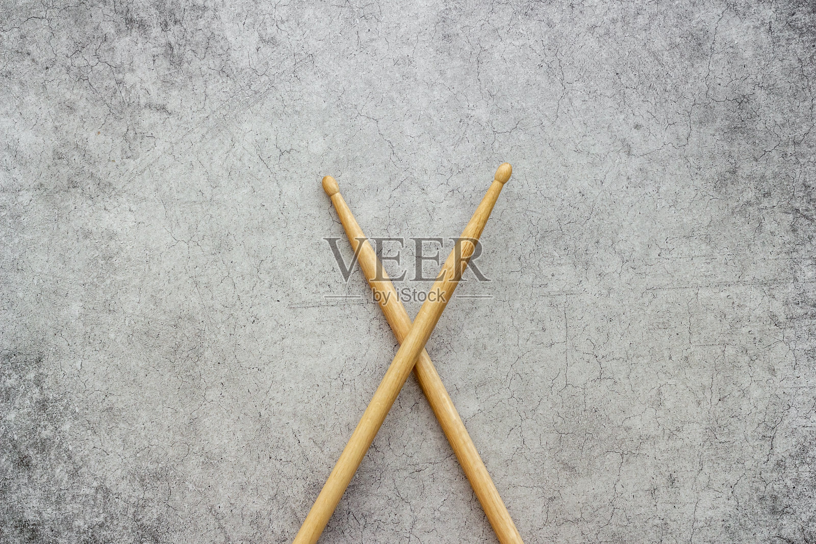 两根木鼓棍,俯视图。背景音乐照片摄影图片