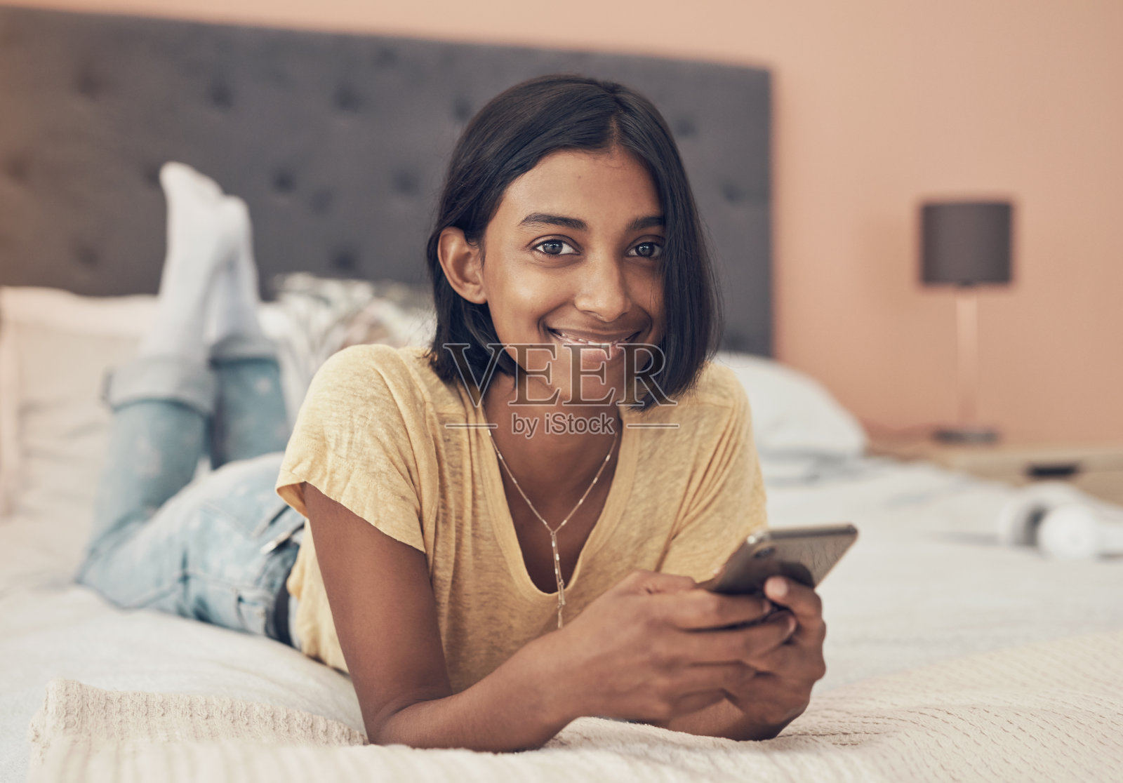 我一个人的时候最好的社交方式照片摄影图片