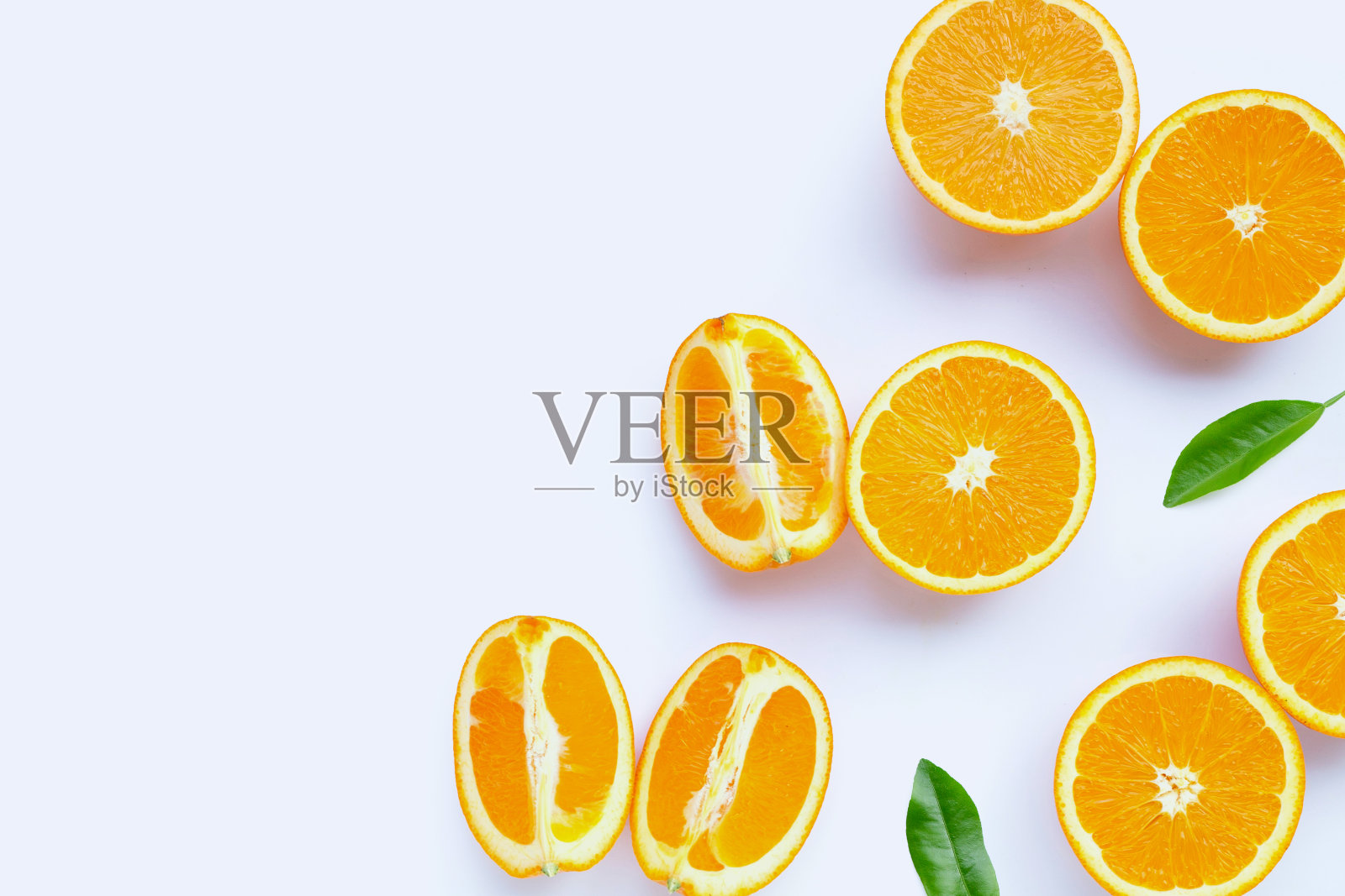 高维生素C,多汁甜。新鲜的橙色水果在白色。照片摄影图片