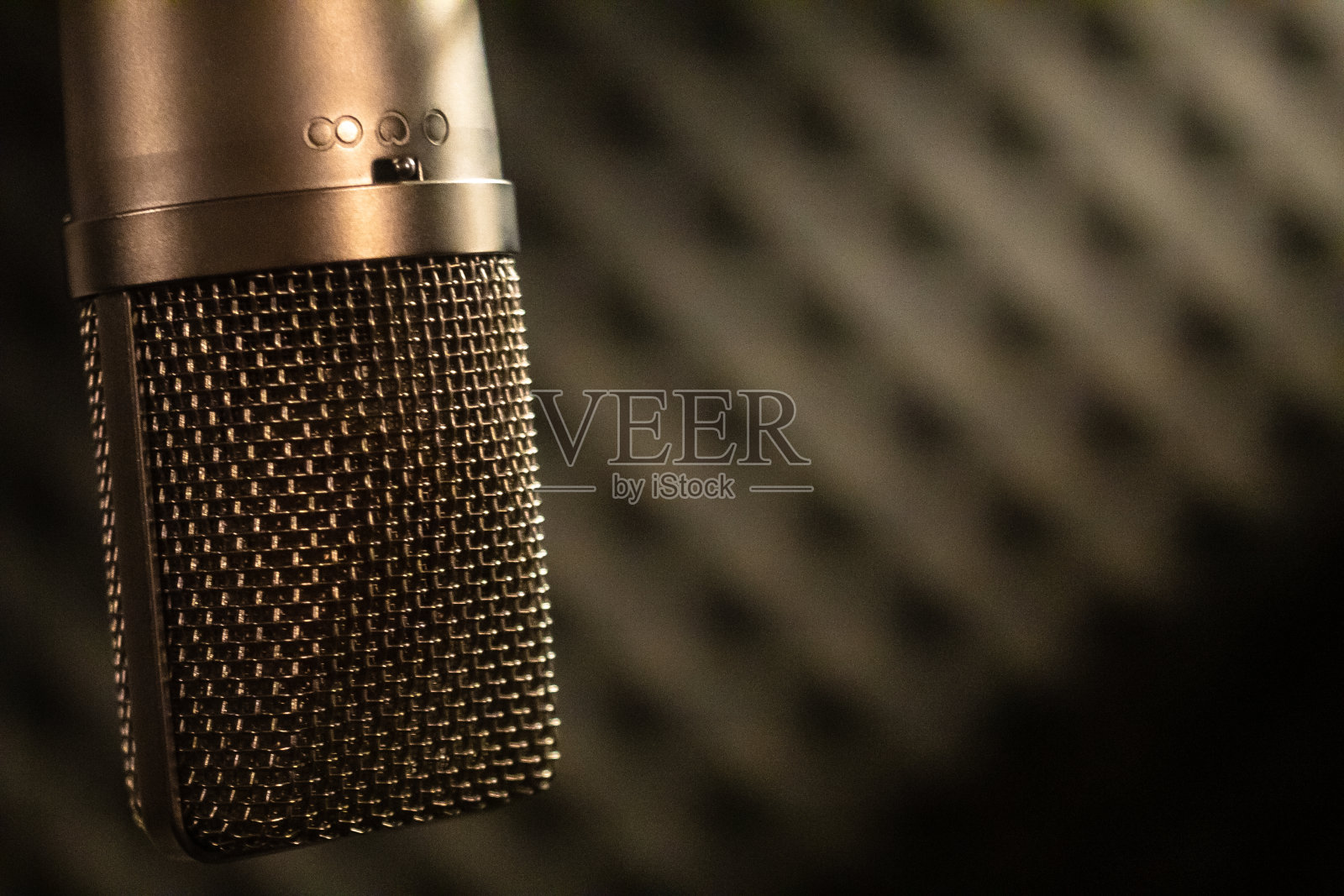 电容式传声器照片摄影图片