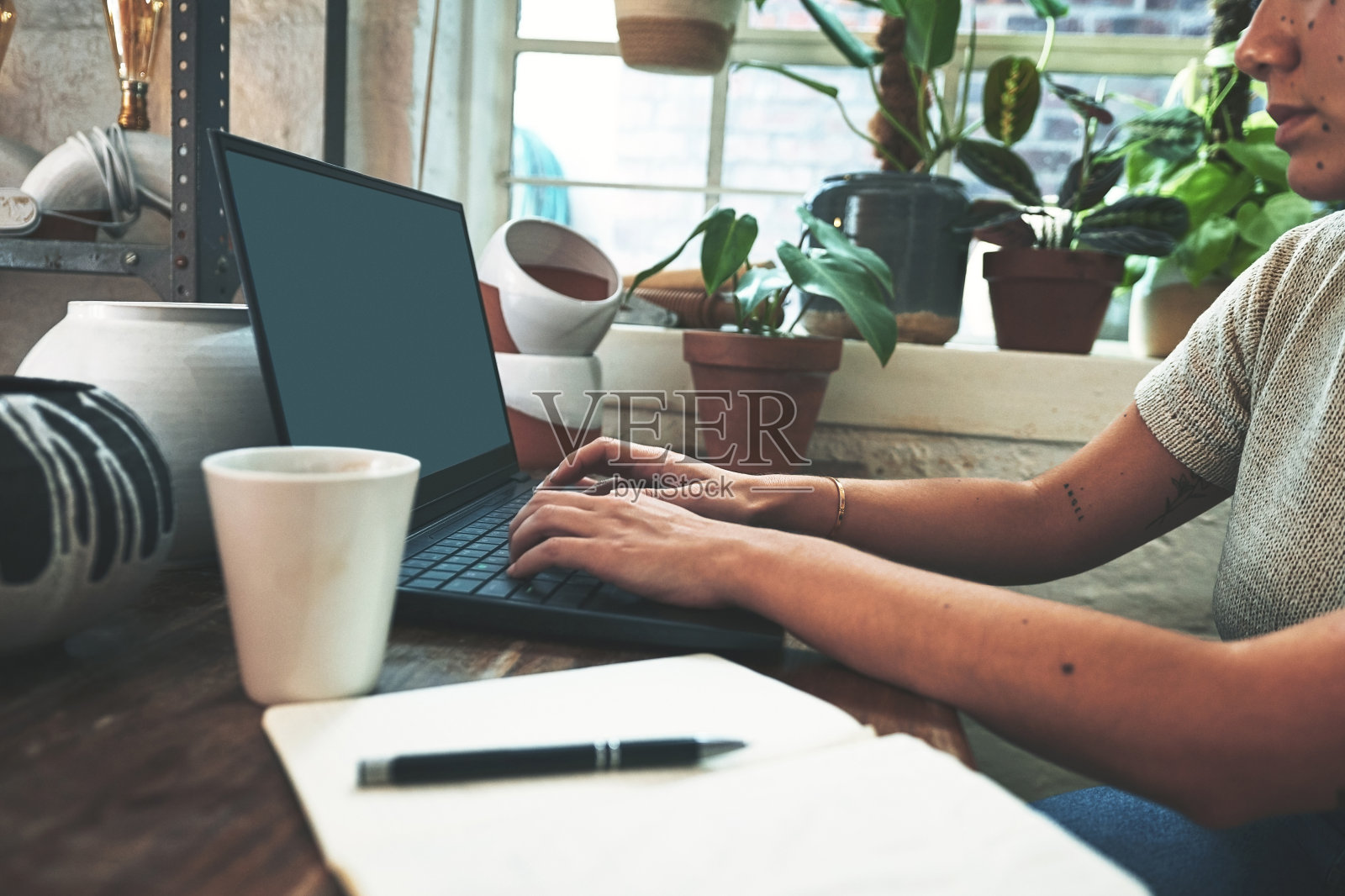 保持客户关系至关重要照片摄影图片