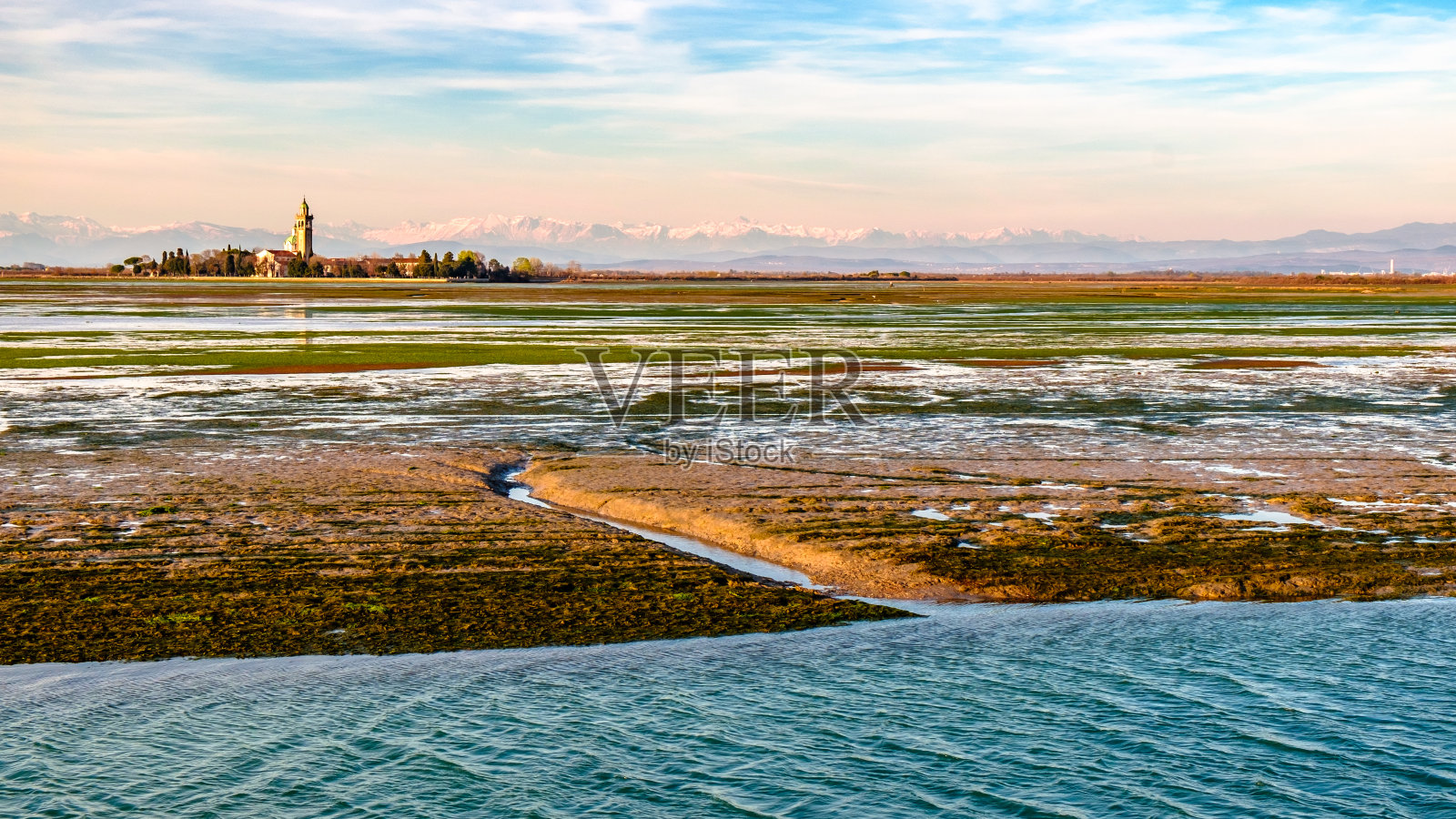 意大利格拉多泻湖的巴巴纳圣所照片摄影图片