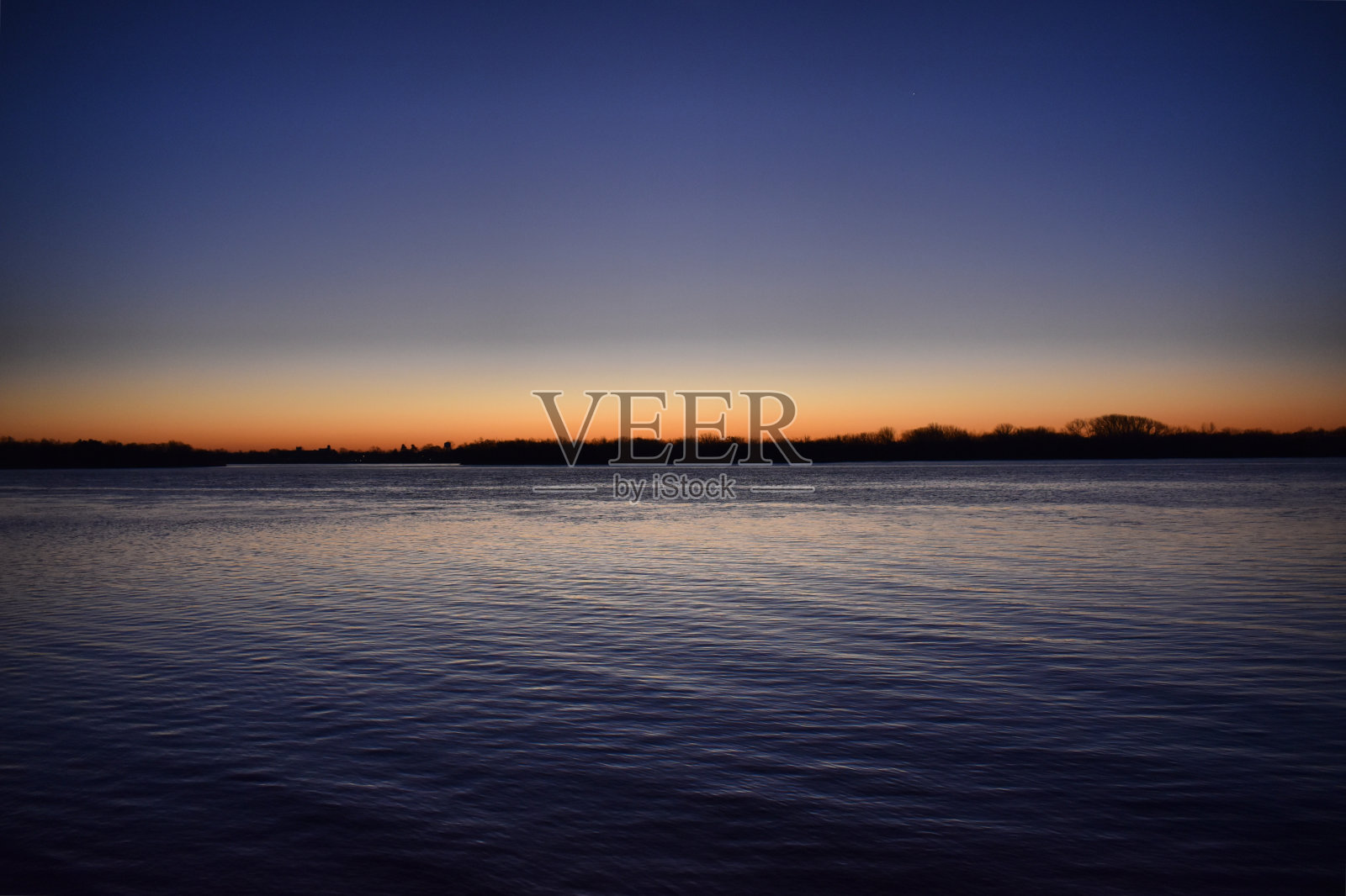 日出条纹照片摄影图片