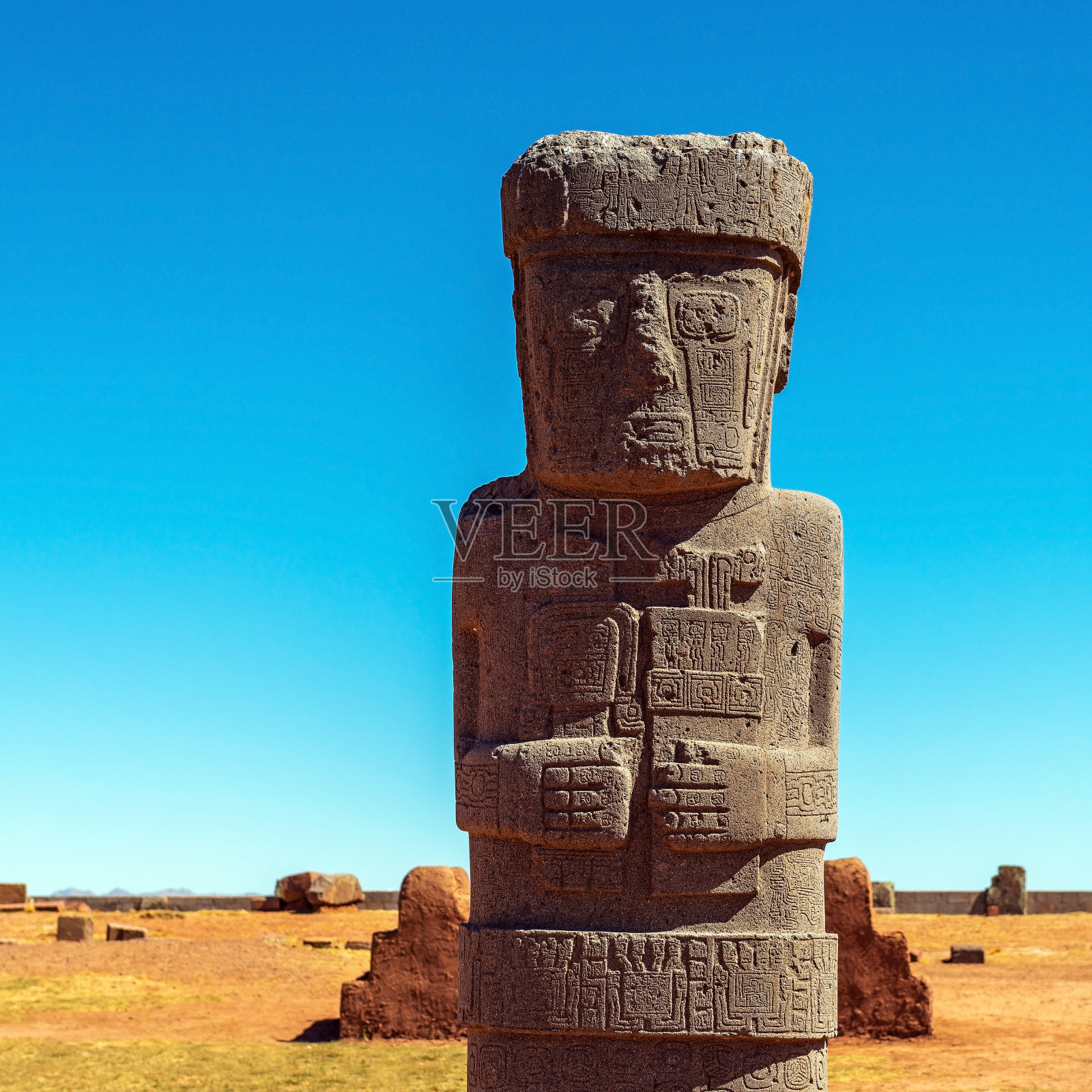 庞塞牧师雕像,蒂瓦纳库,玻利维亚照片摄影图片