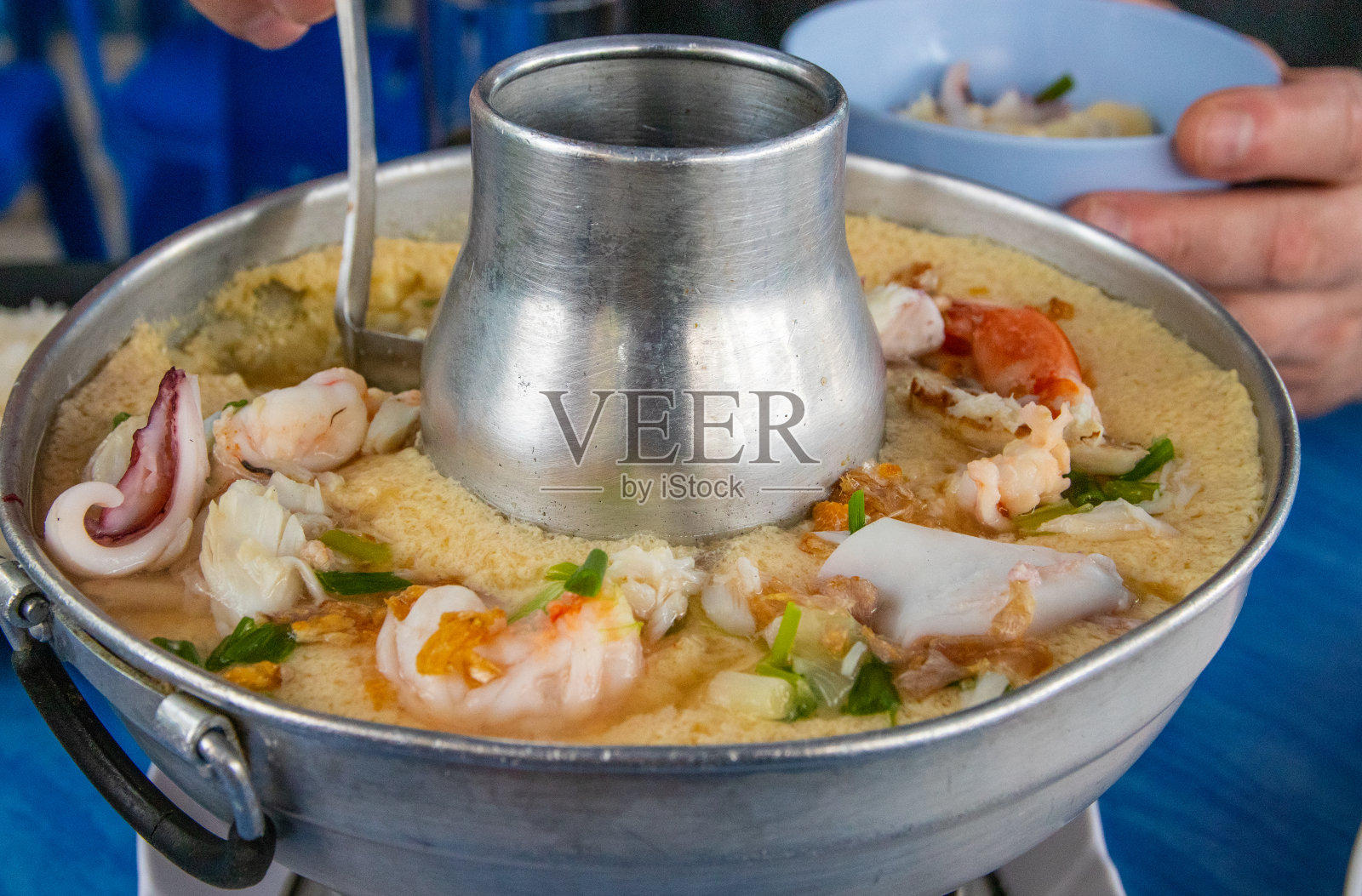 泰国餐厅的泰国海鲜菜照片摄影图片