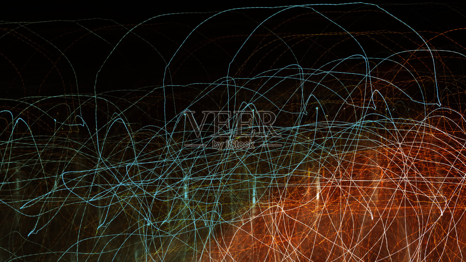 抽象背景橙色和蓝色的光线。照片摄影图片