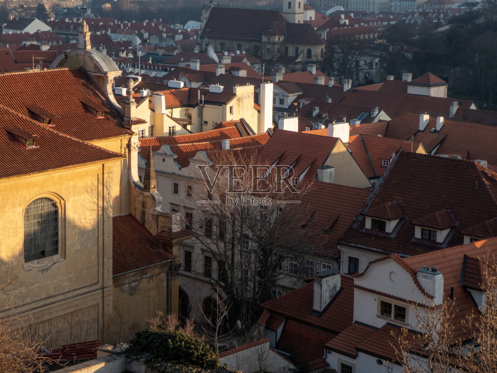从城堡山看布拉格城照片摄影图片