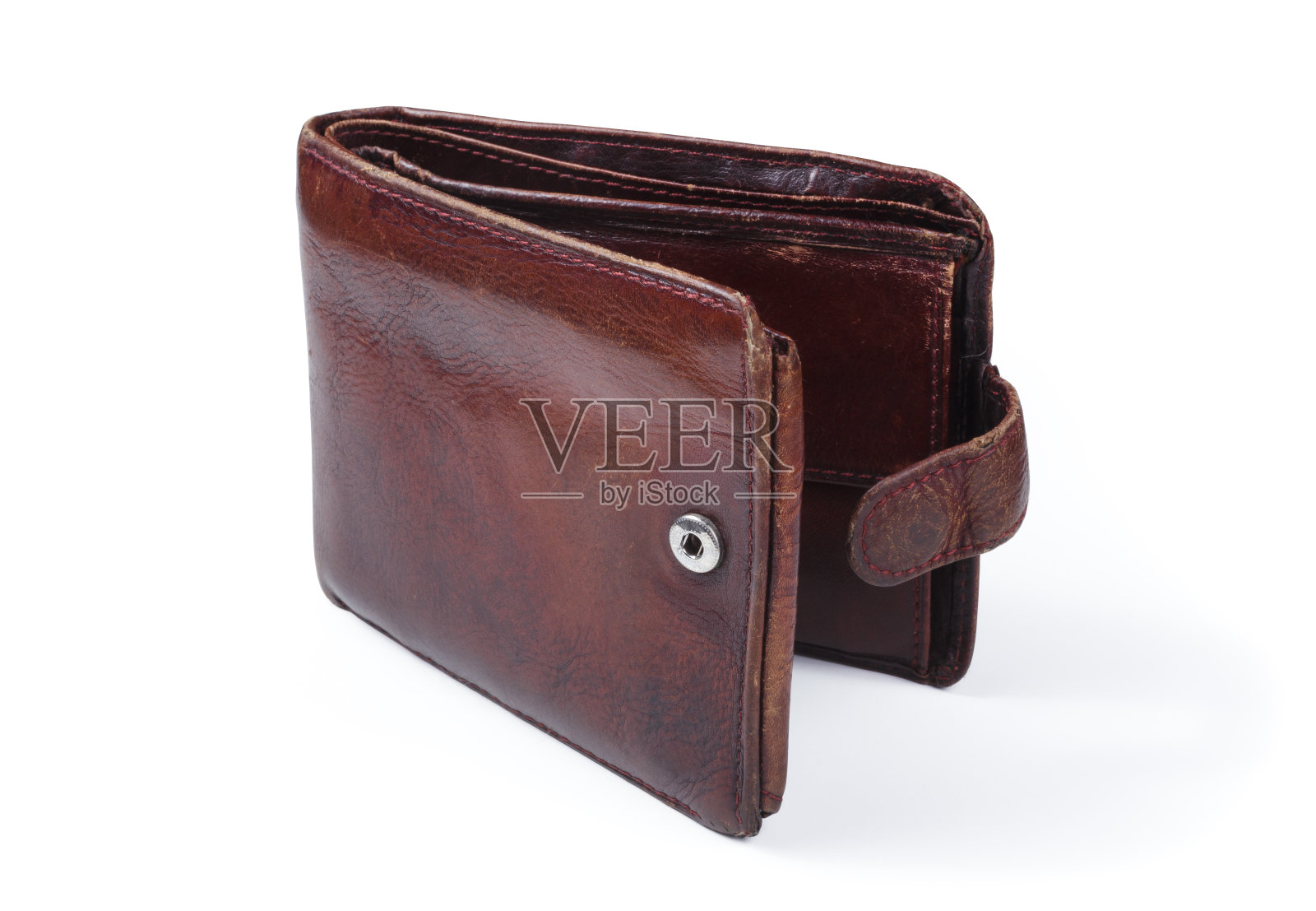 破旧男人的钱包。棕色钱包孤立在白色背景。包括剪切路径。照片摄影图片