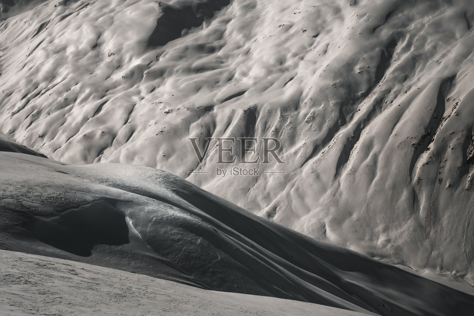 冬季阿尔卑斯山的抽象景观照片摄影图片