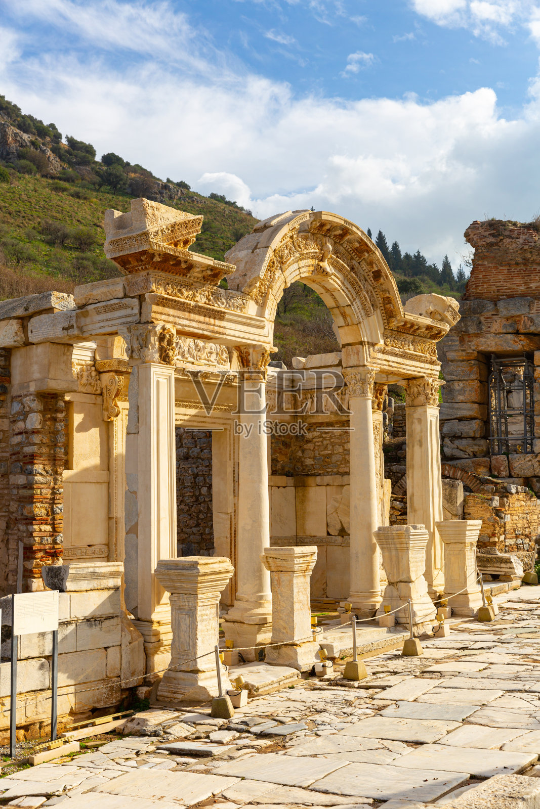 土耳其以弗所哈德良皇帝古庙遗址照片摄影图片
