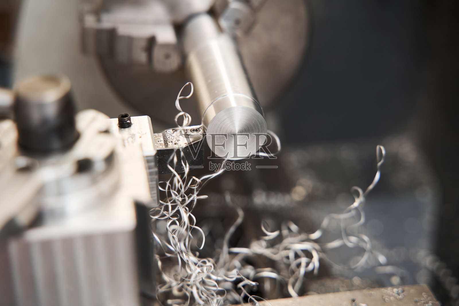 用于发展中的假肢手的工具站在桌子上照片摄影图片