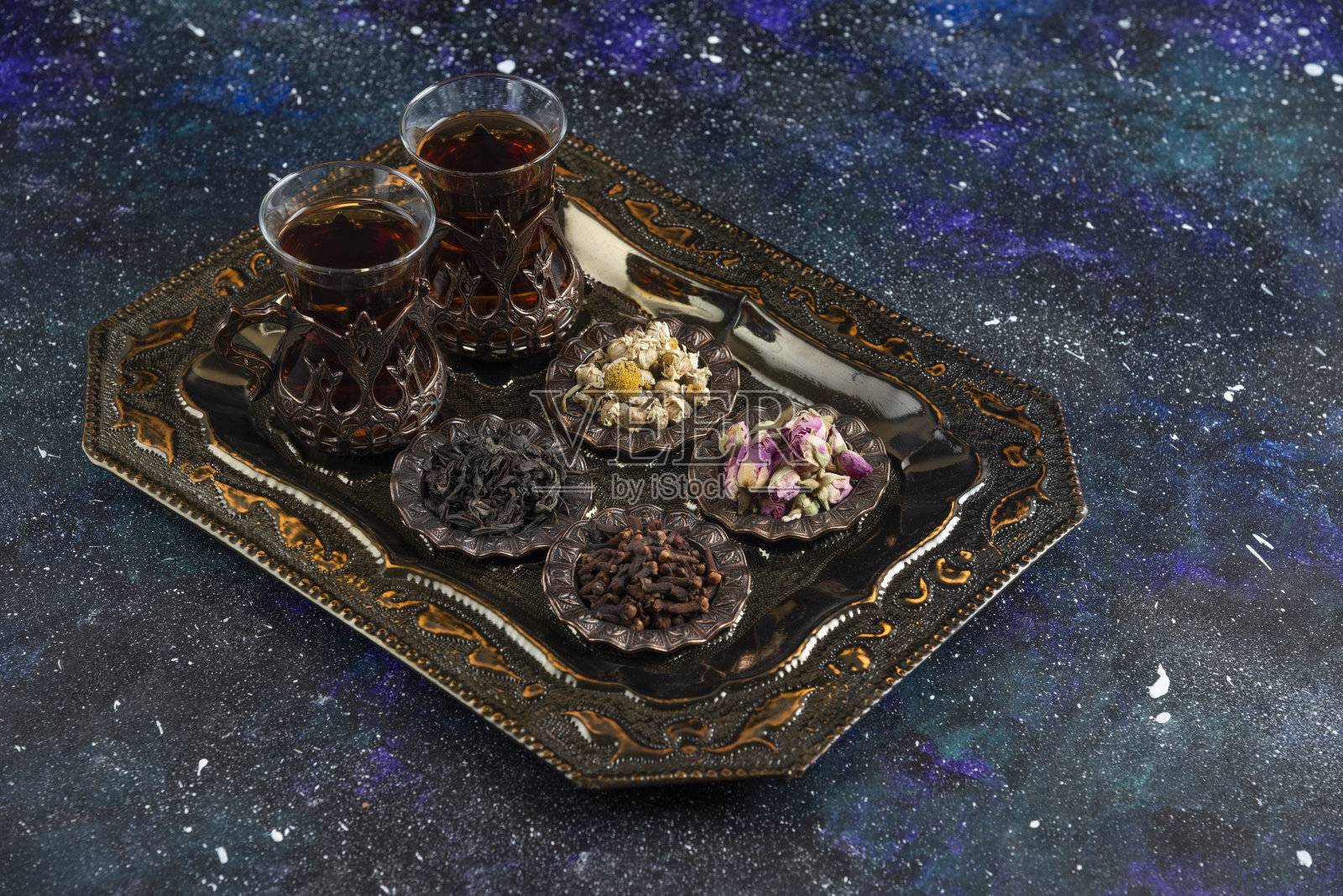 香茗及各种干香草及香料照片摄影图片