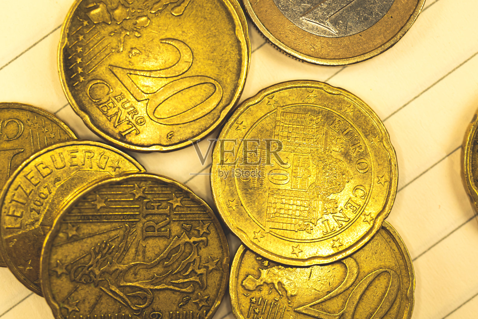 欧元硬币背景,增长概念与金币,商业和金融照片照片摄影图片
