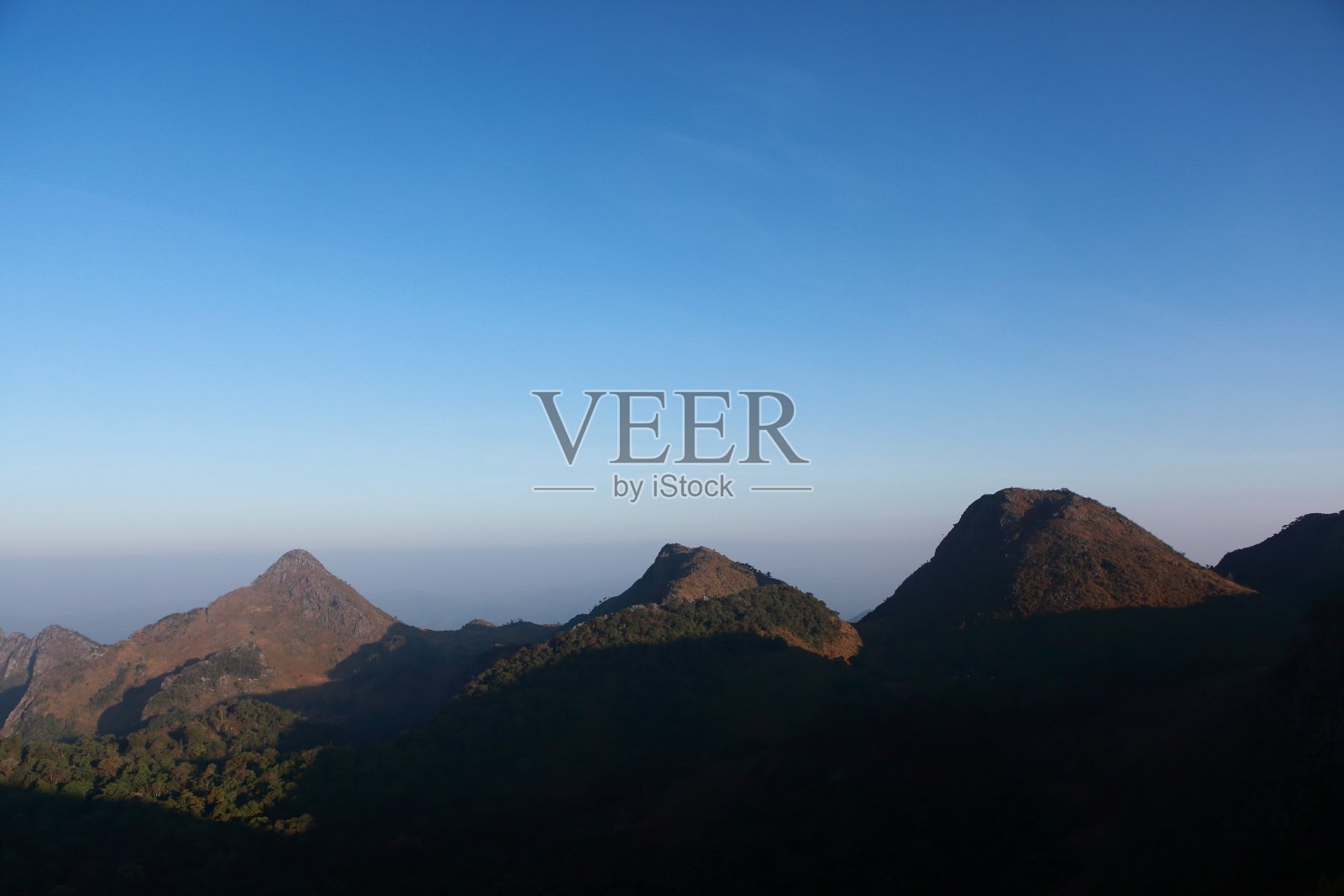 Doi Luang Chiang Dao国家公园景观,清迈,泰国照片摄影图片