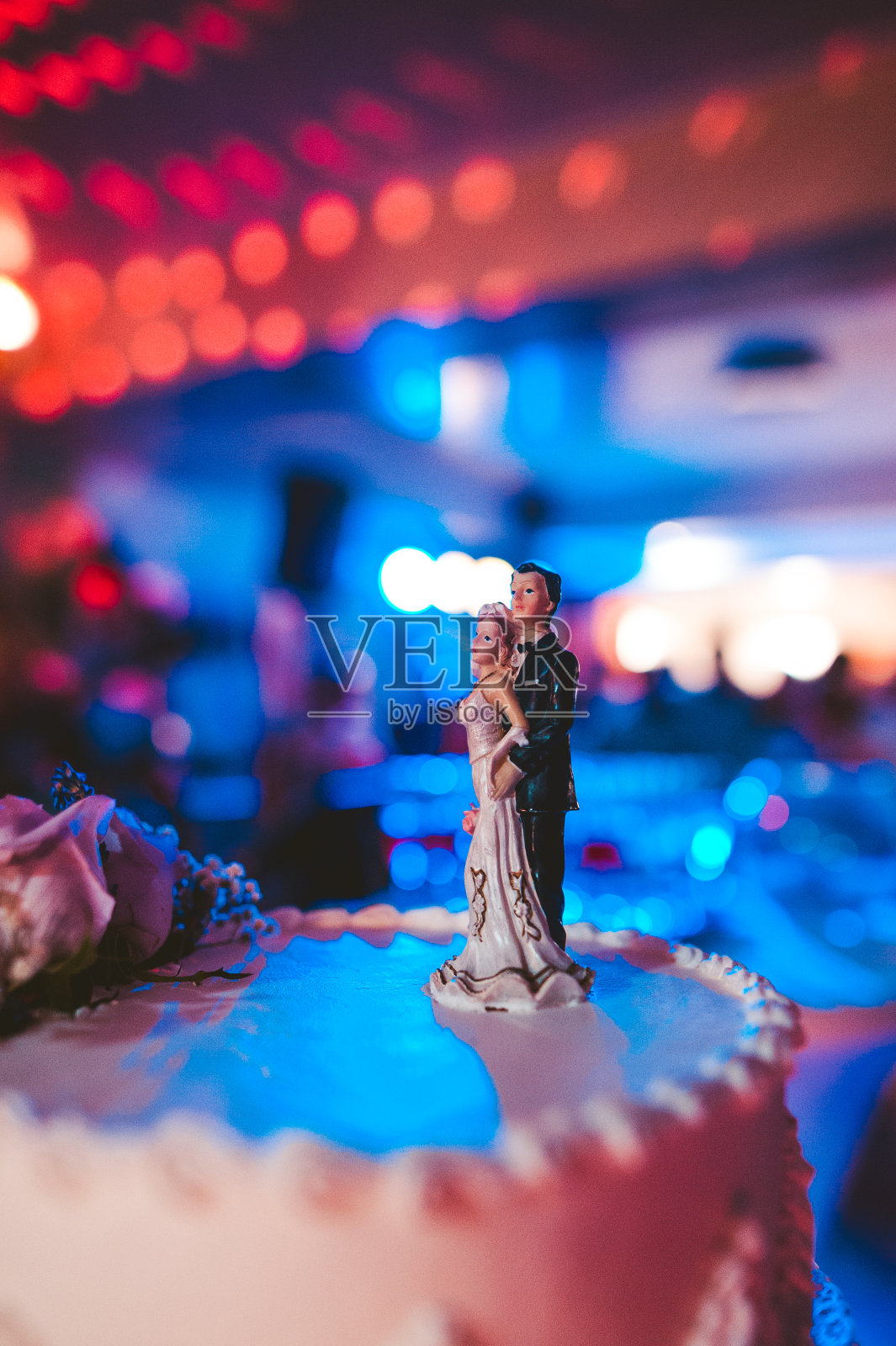 新娘和新郎小雕像照片摄影图片