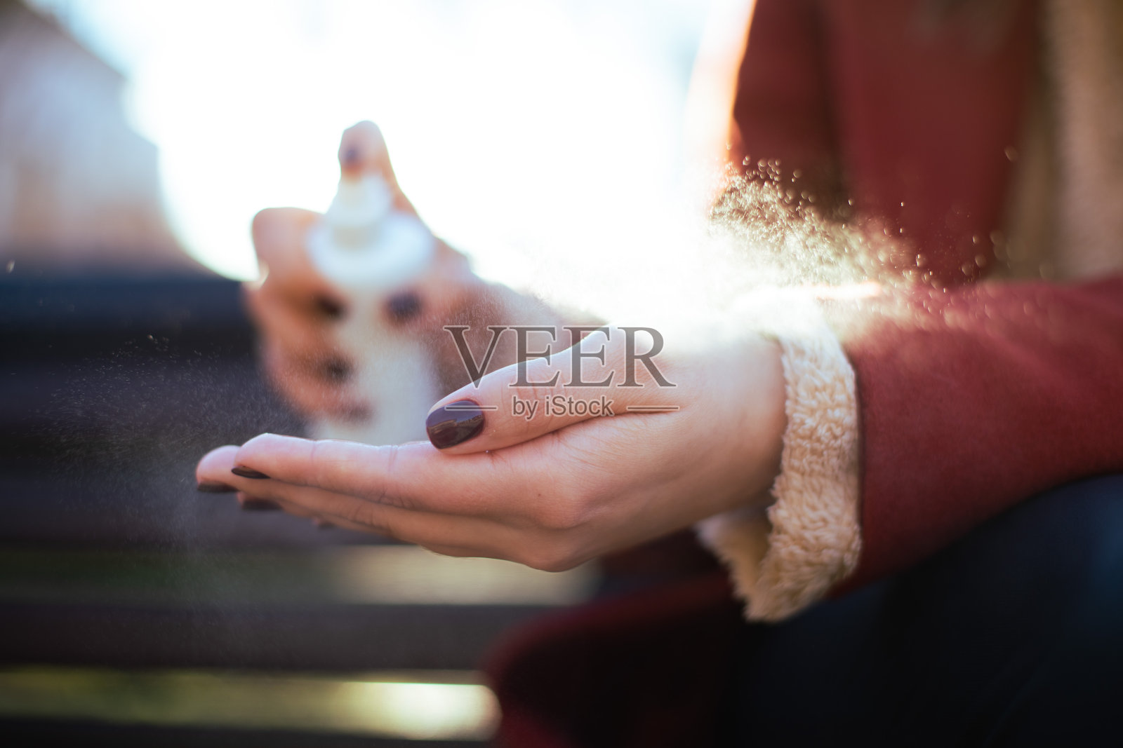 闪耀,闪耀,小喷雾照片摄影图片