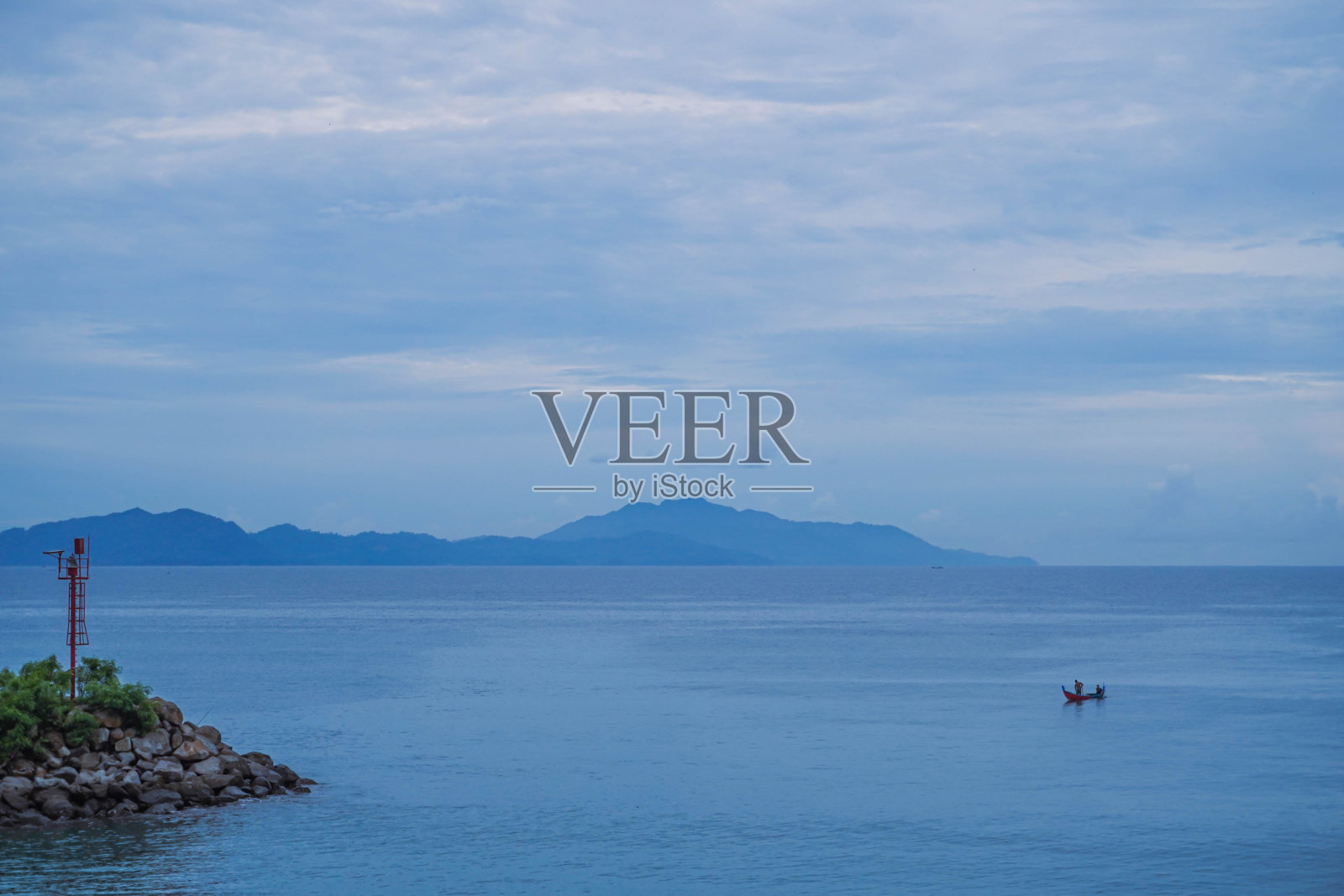 钓鱼的一天照片摄影图片